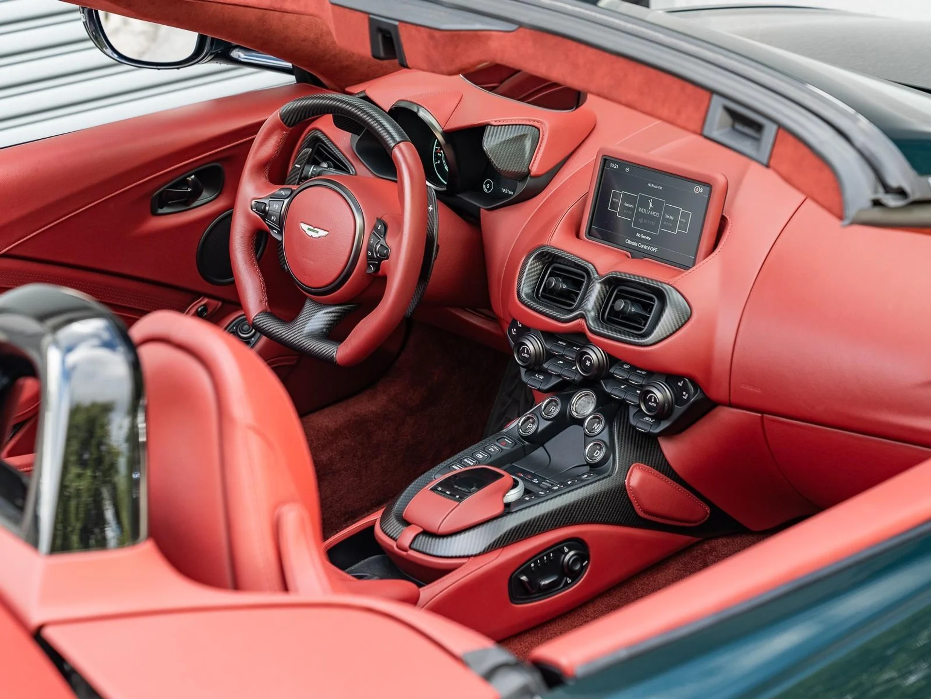 mph009_1587692608_Used_2021_Aston_Martin_Vantage_1753207572_257684c79b