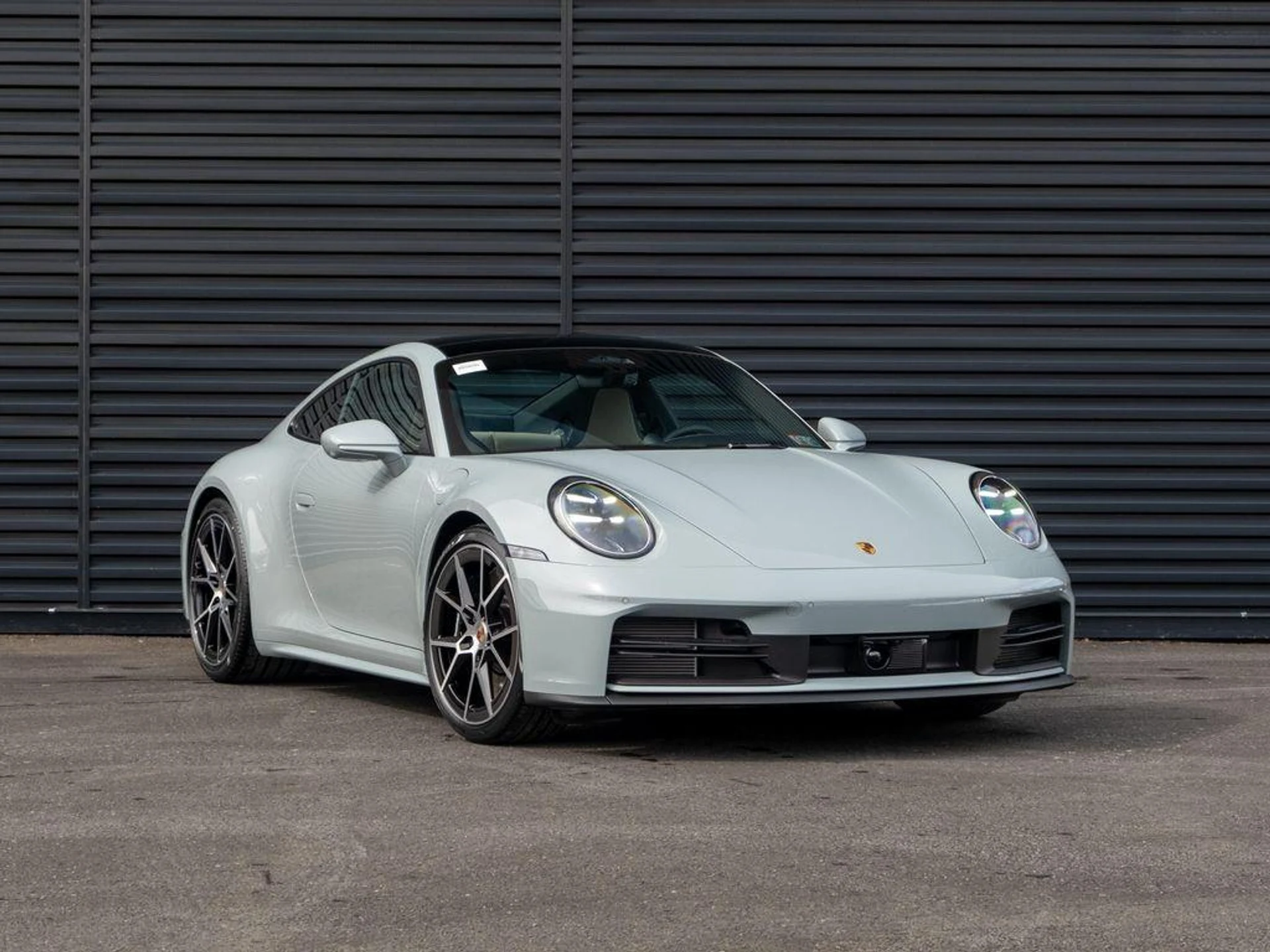 mph009_1591839852_F_Nq_Z_mu_N7q_BUBNM_3_HU_8b_V_Mst_Fb_Y_66dd69f389