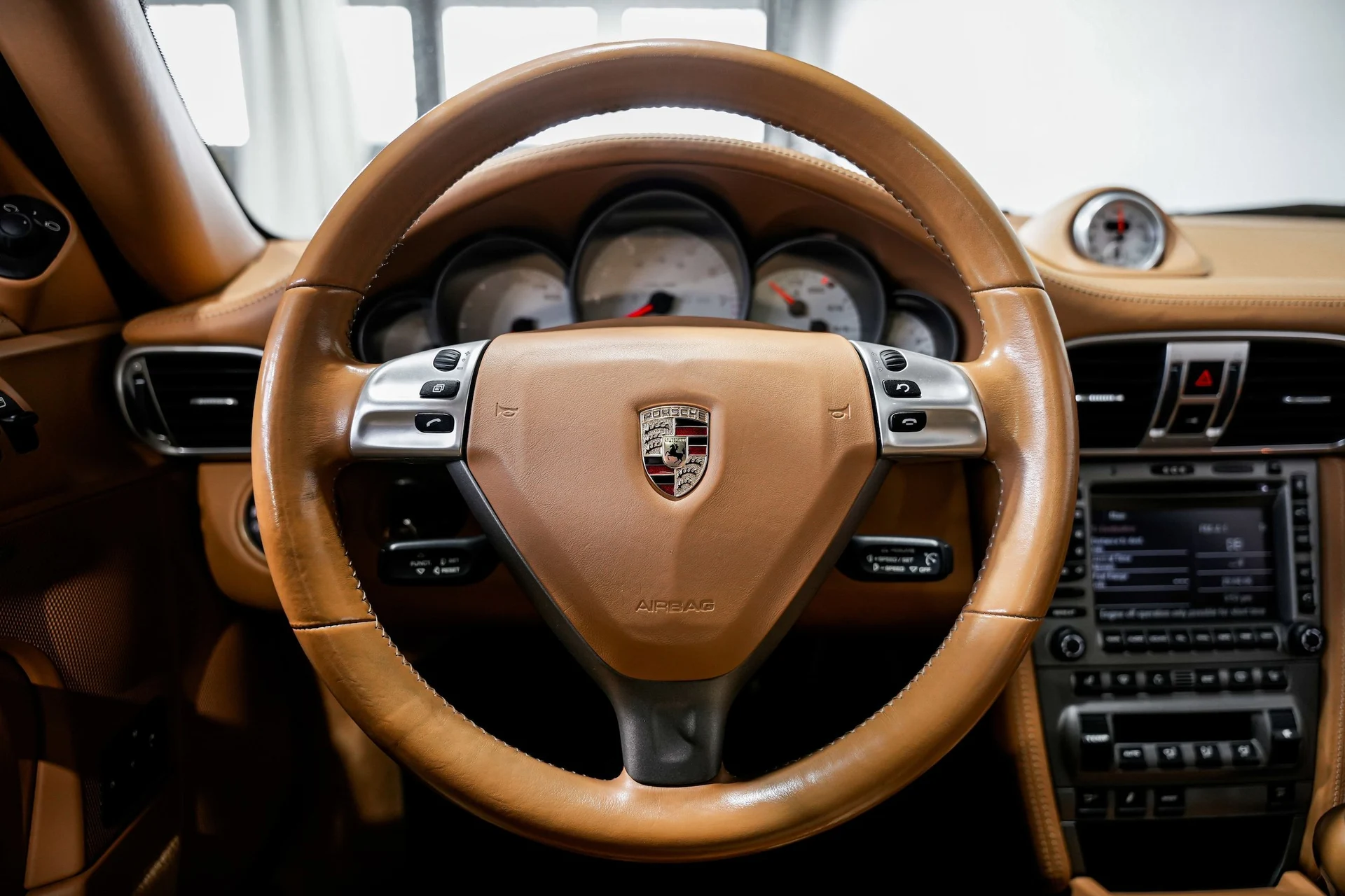 mph009_1595818773_01cb636eb846d220bb70704c4ebdb962x_fcc6c10f4e