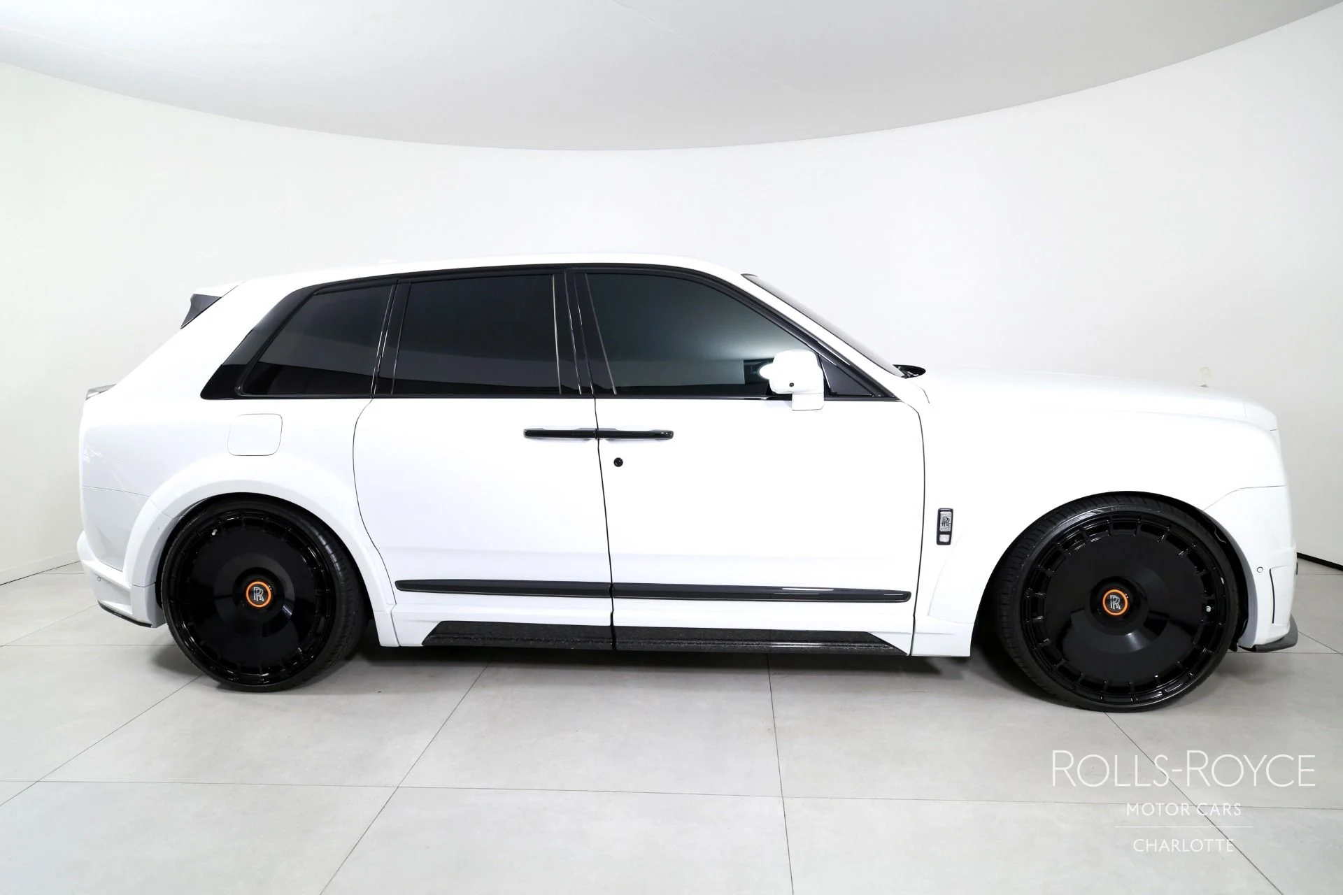 mph009_1596049528_Used_2025_Rolls_Royce_Cullinan_1786636454_c6c855c601