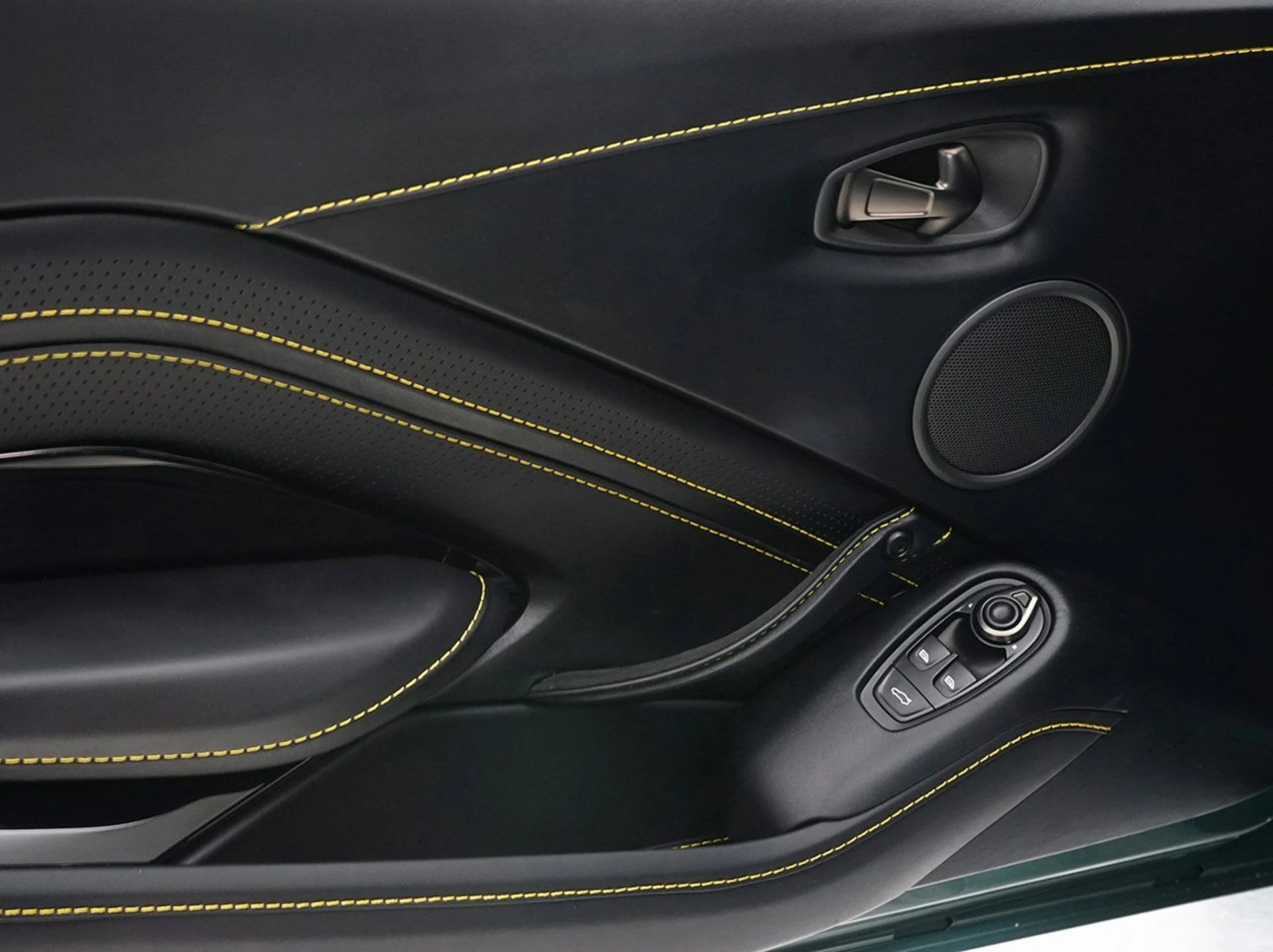 mph009_1598190879_b0be69bdfcb67bfb1560420afc665f57_dc78dfe5cc