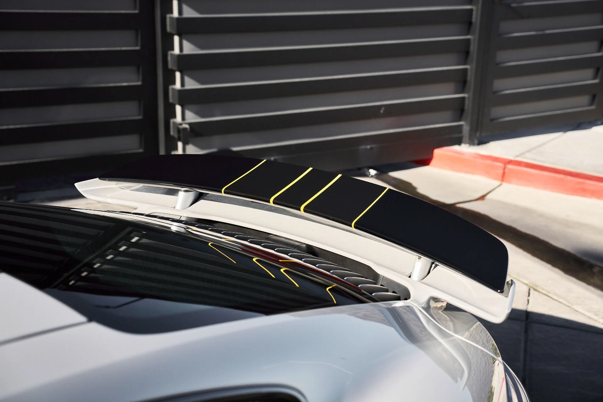 mph009_1602797302_Used_2021_Porsche_911_Turbo_S_1765592901_21be387df2