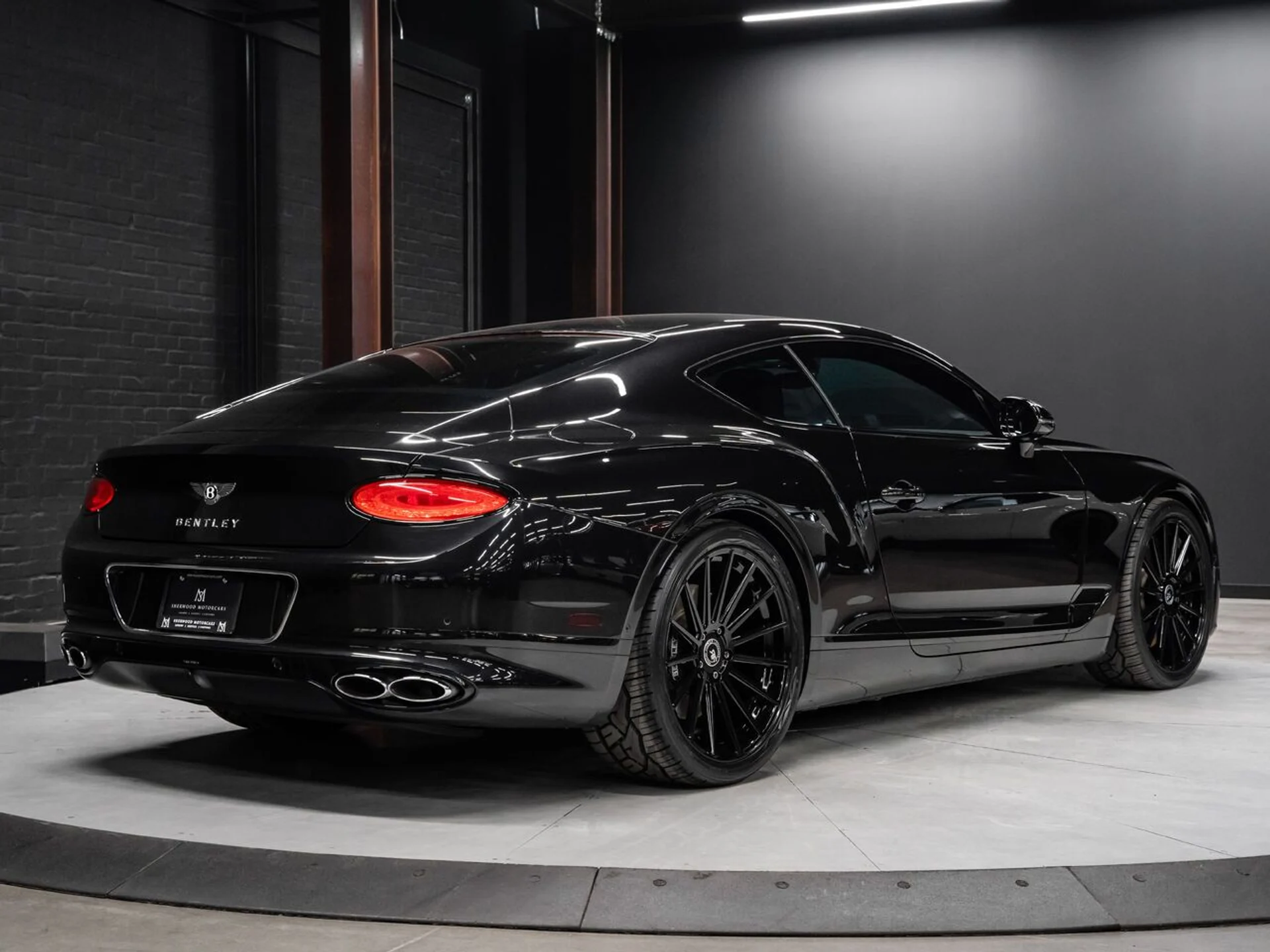 mph009_1604219760_bentley_continental_2022_84cf910eda