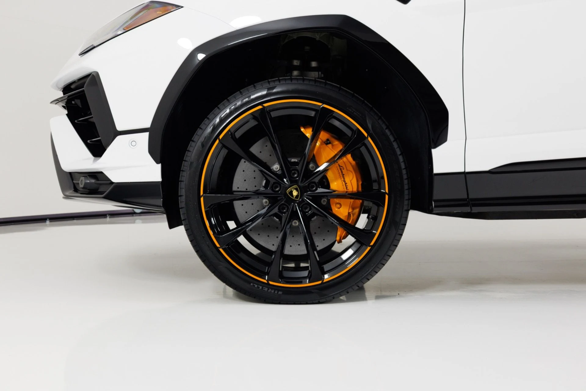 mph009_1612602963_Used_2024_Lamborghini_Urus_S_1775674860_ed8e1f4894