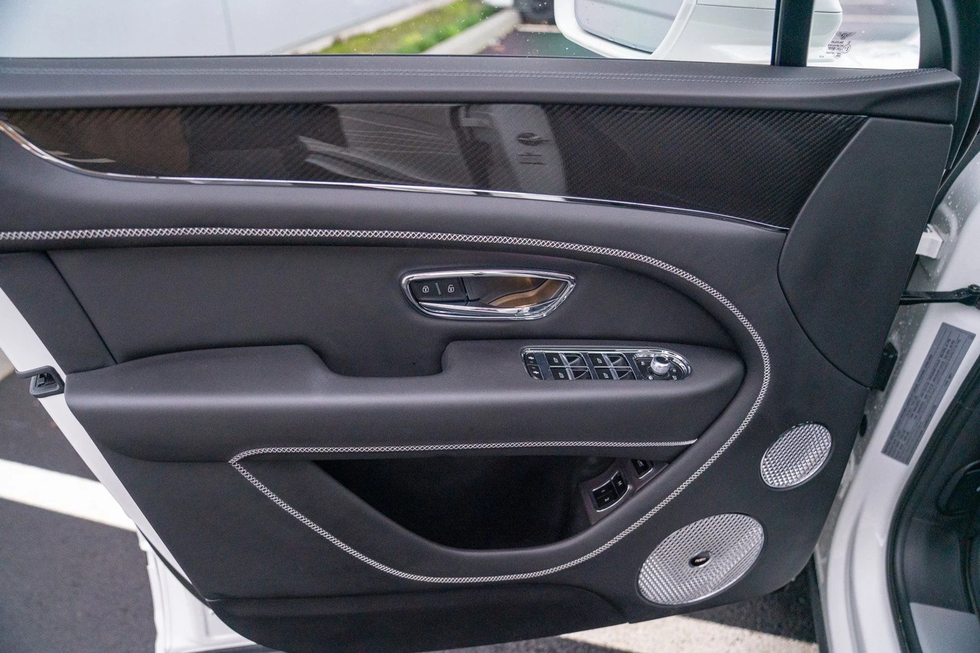 mph009_1617591224_894c65c0a367661970feedb592b2ac63x_4d551dfa61