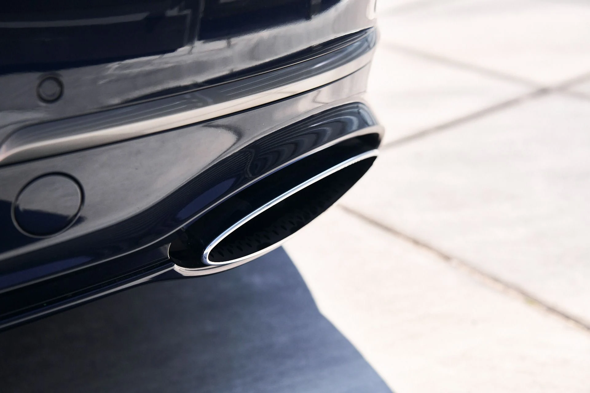 mph009_162359315_Used_2024_Bentley_Flying_Spur_Mulliner_W12_1760650599_d9a318e20c