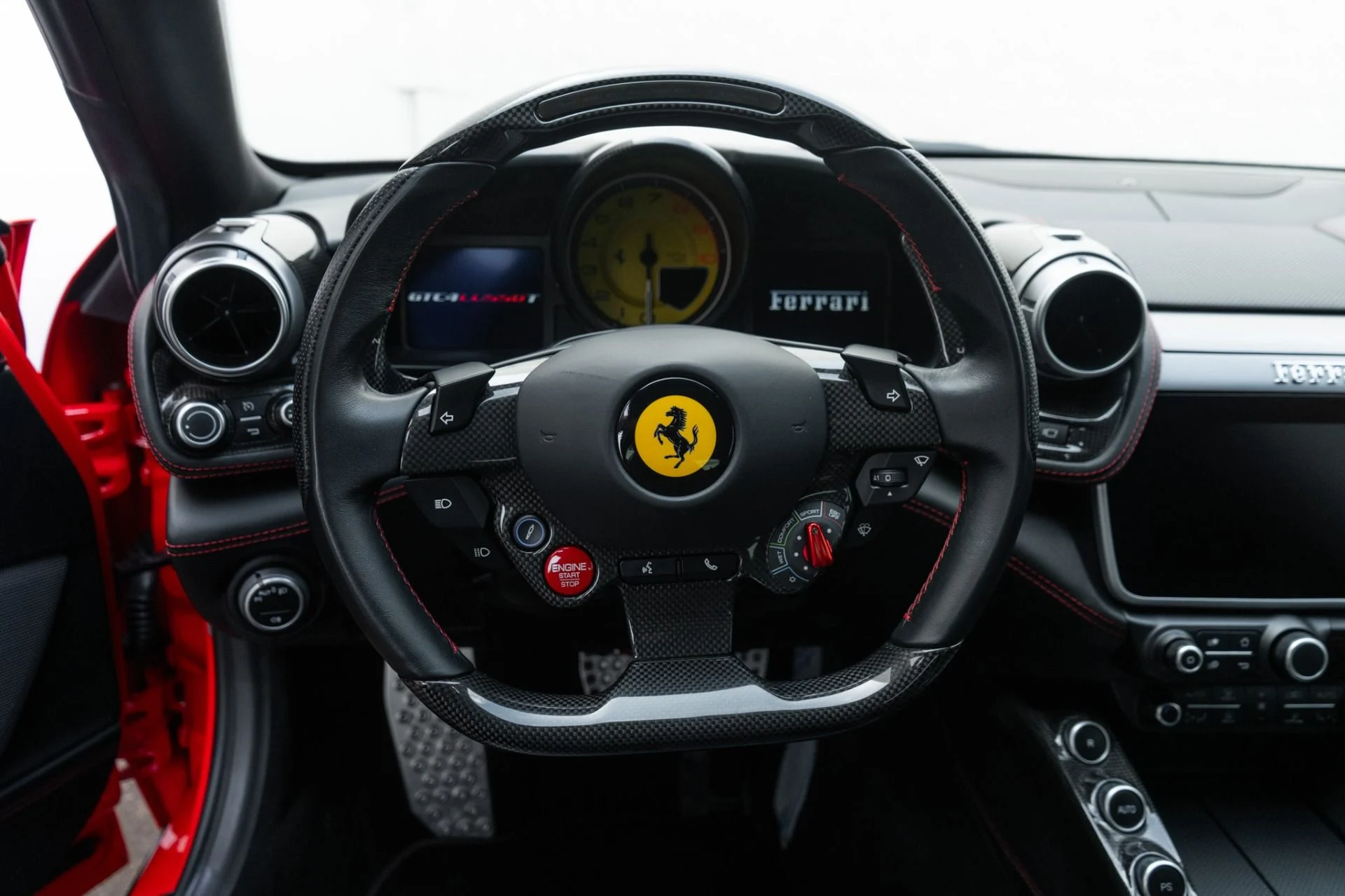 mph009_1626610536_Used_2018_Ferrari_GTC_4_Lusso_T_1771449324_993b73cdd9