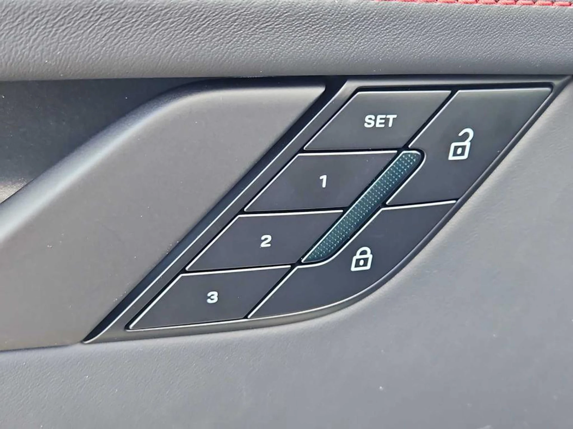 mph009_1627259371_Q5d_T_Nb9ms_YZ_9_W7_TI_Pot_UD_60gnk_84364a5d6a