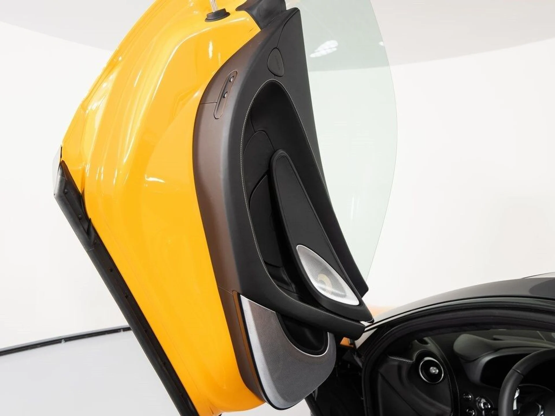 mph009_1632029178_edd12d1f68d188f8393104ae8b27840ax_8d517d4c51