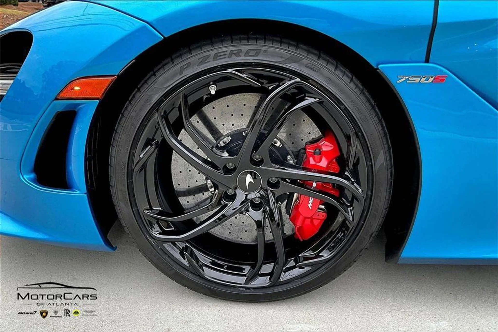 mph009_163242405_v_d_Ivcg_X13_Hia_CZRV_32l4ek_Tkk_db001c3da5