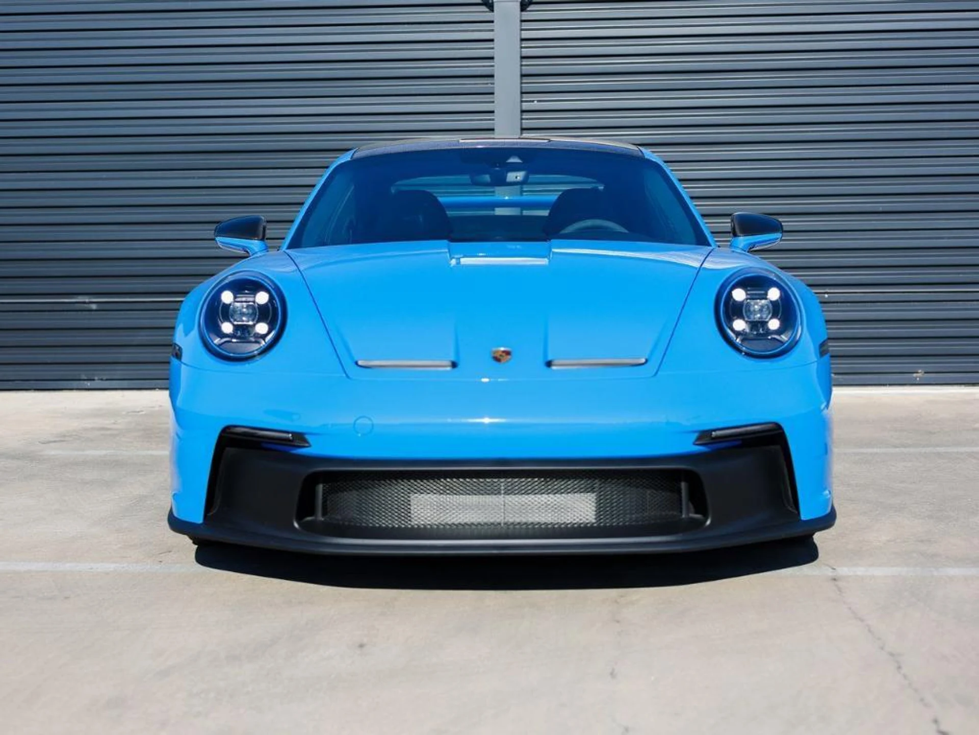 mph009_1636919061_n090_L_Cgk_UAWC_3_C_Lb_Fx1miopx_A_c65af4c686