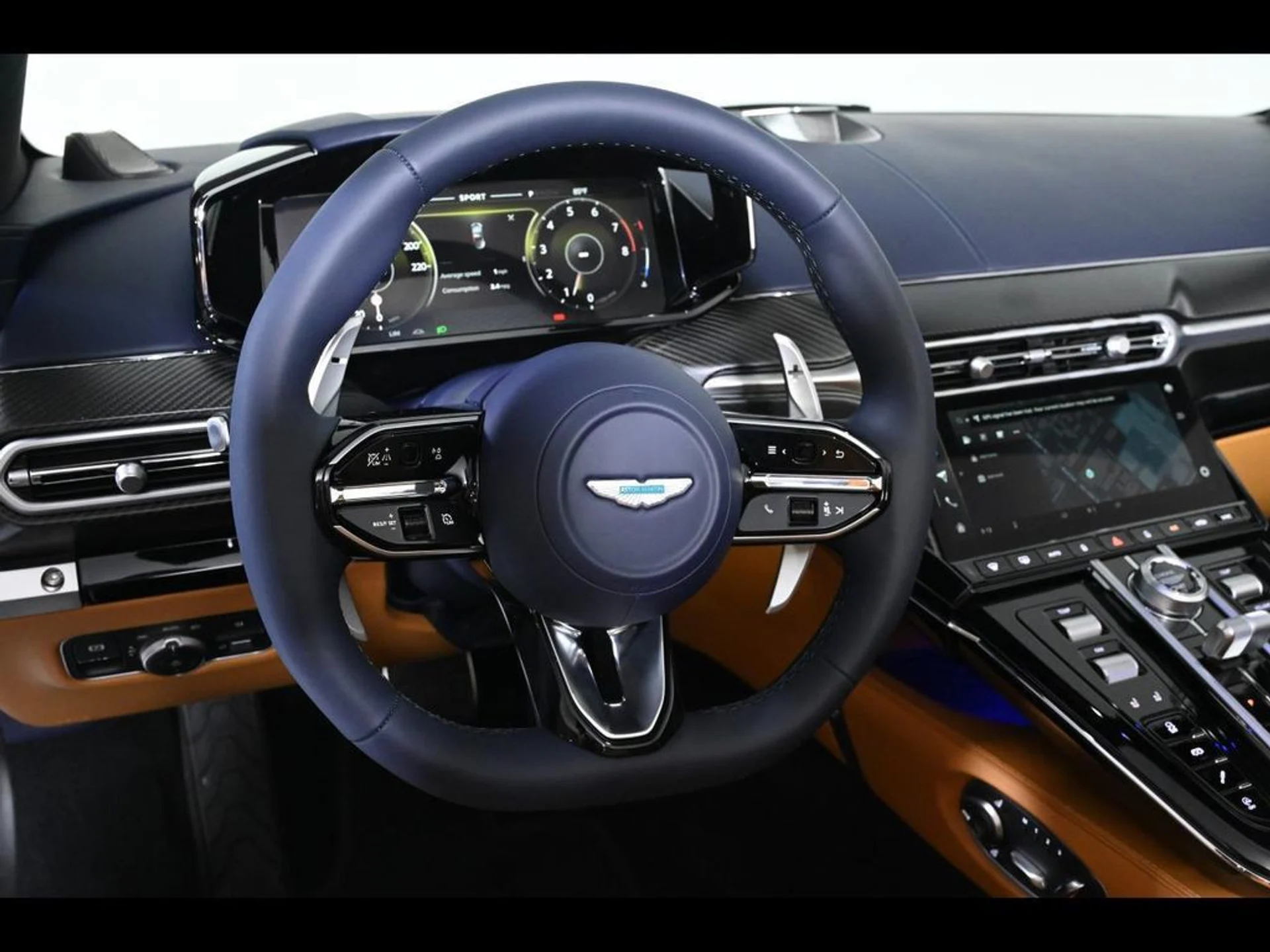 mph009_1644961010_new_2026_aston_martin_vantage_sroadster_11350_23075062_10_1024_92b851ecc0