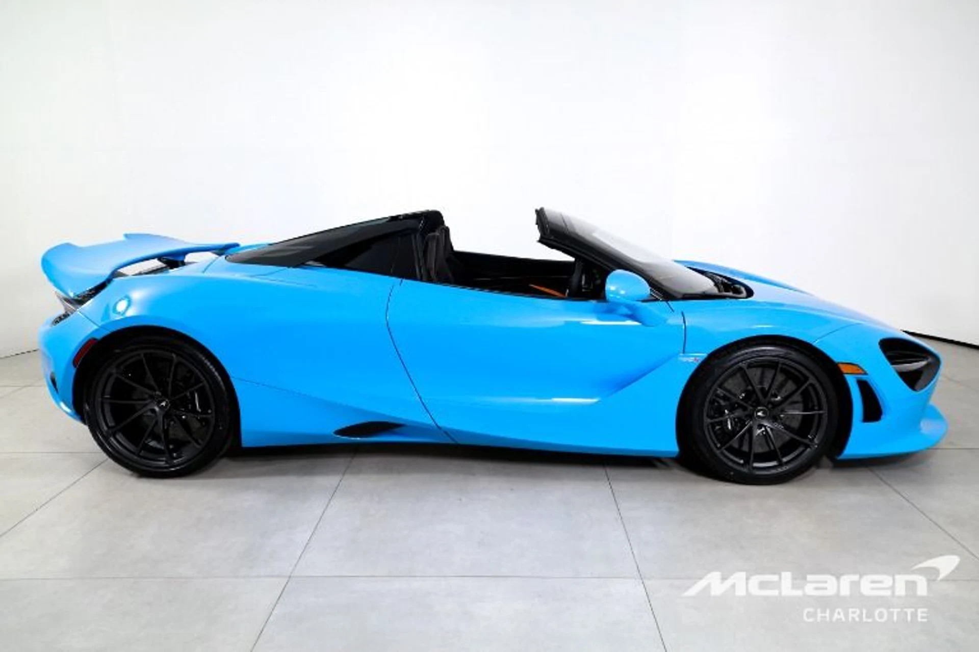 mph009_1650863388_Used_2027_Mc_Laren_750_S_Spider_3ea84e5cd4