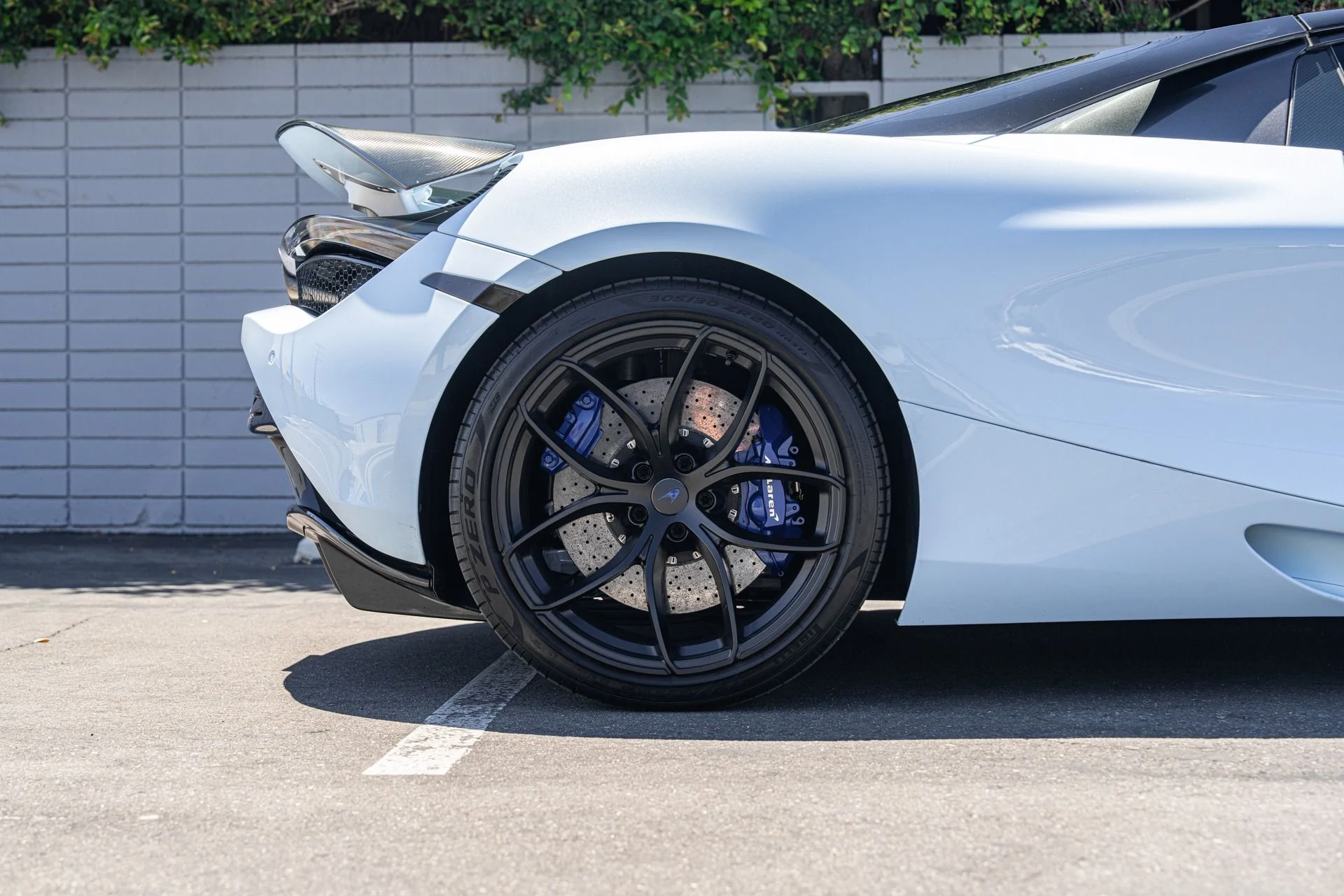 mph009_165574222_Used_2020_Mc_Laren_720_S_Spider_Luxury_1753468585_ff6c9b8323