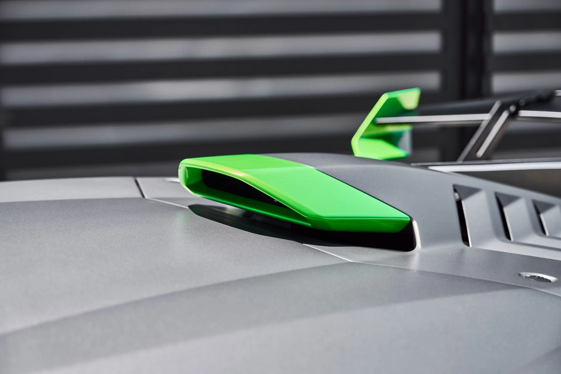 mph009_1656693227_Used_2023_Lamborghini_Huracan_STO_Base_1784576227_469233b909