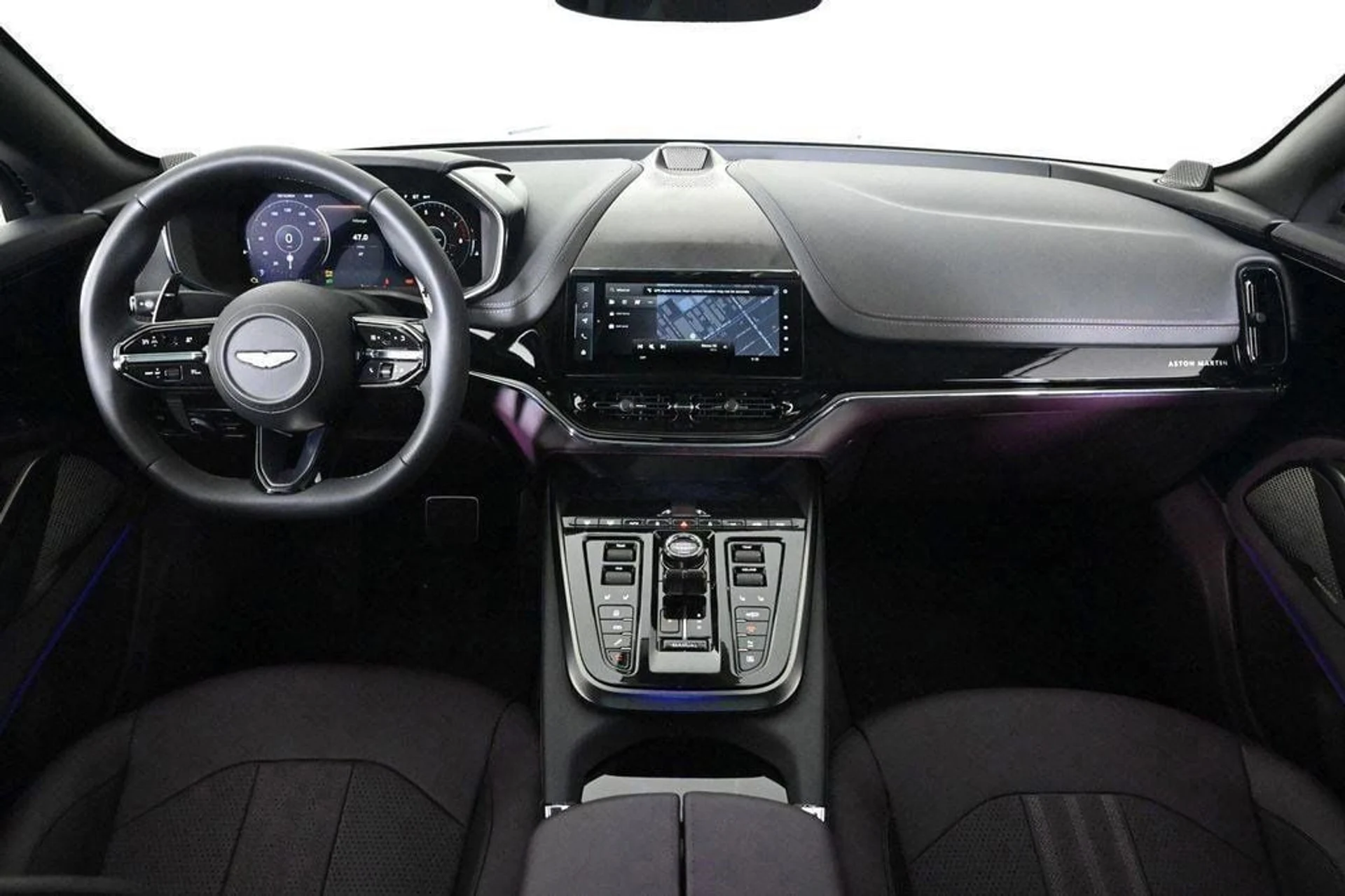 mph009_1664748535_new_2025_aston_martin_dbx_707awd_11350_22854661_9_1024_6fde357e16