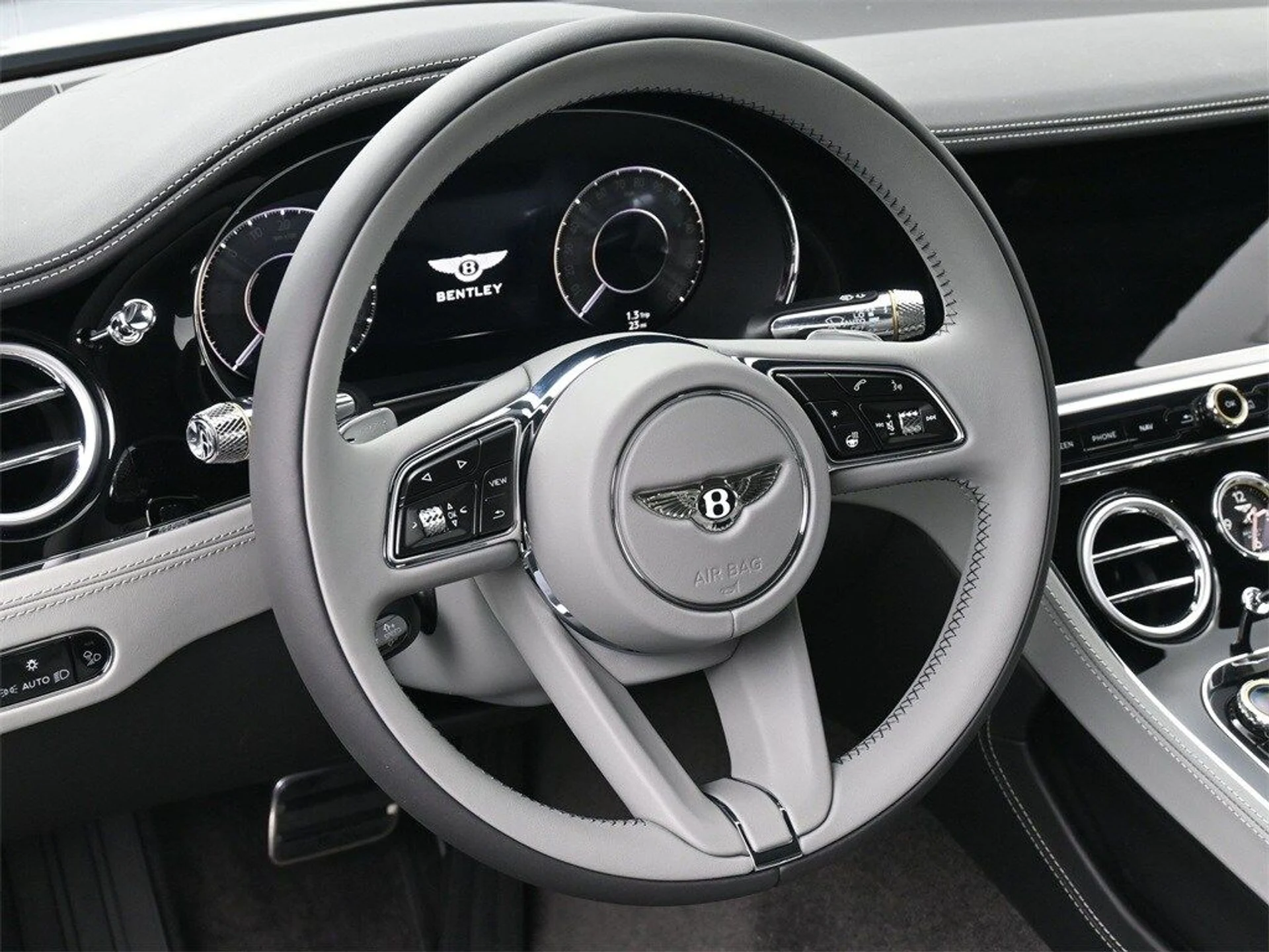 mph009_1674430485_95ee48f0d77e8997f9dbc20758485a28x_95e6c12ef3