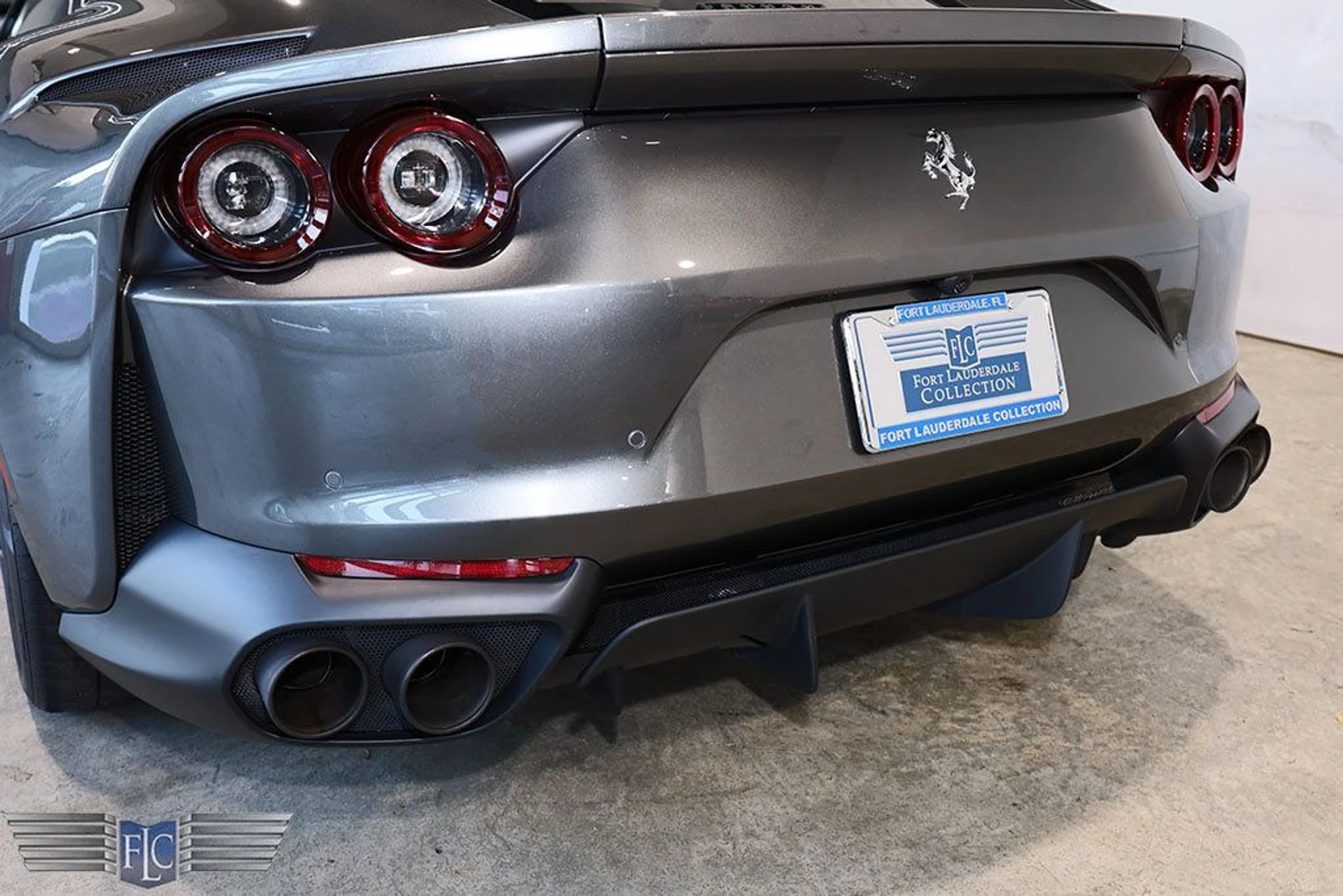 mph009_1675213541_used_2020_ferrari_812_superfast_coupe_9689_22962182_10_1024_76fad68526