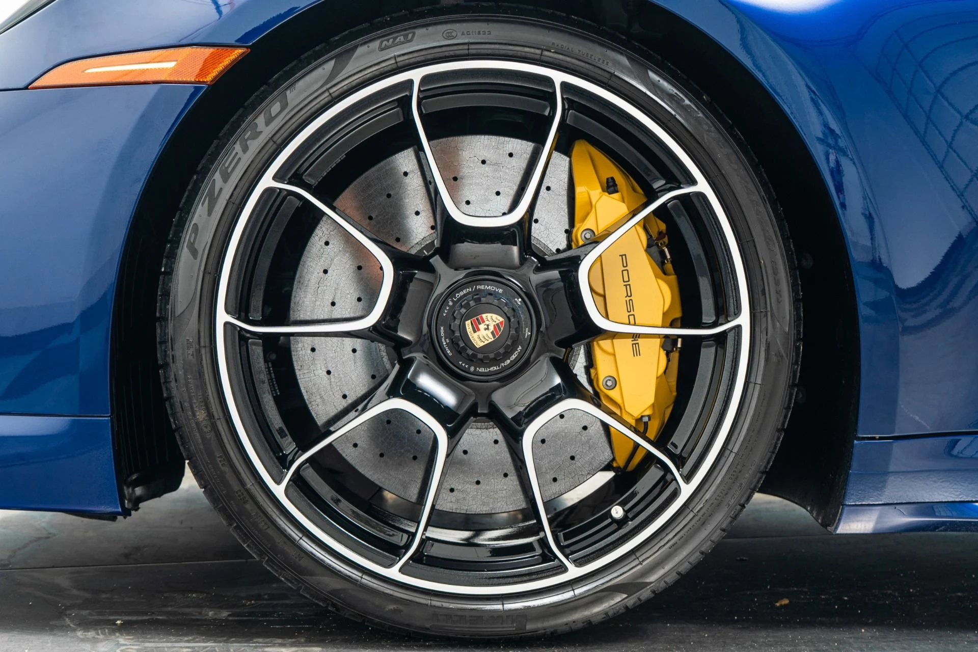 mph009_1683391874_Used_2022_Porsche_911_Turbo_S_1758922499_f0b58d90f9