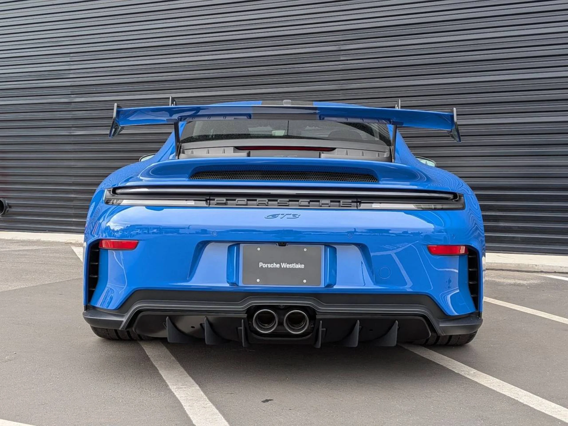 mph009_1687664366_8e8a65efae849ac77e4df7ec48ffcbea_3a27714861