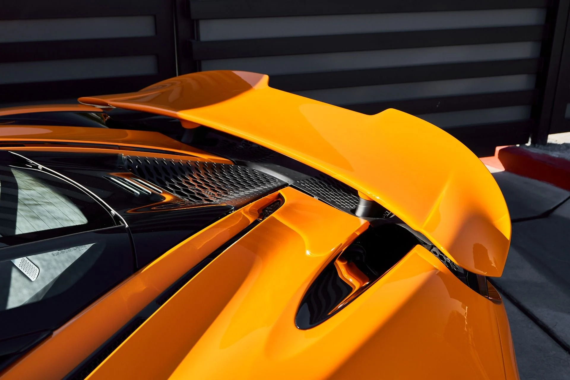 mph009_1689428252_Used_2024_Mc_Laren_750_S_1765410631_8ca474e02e