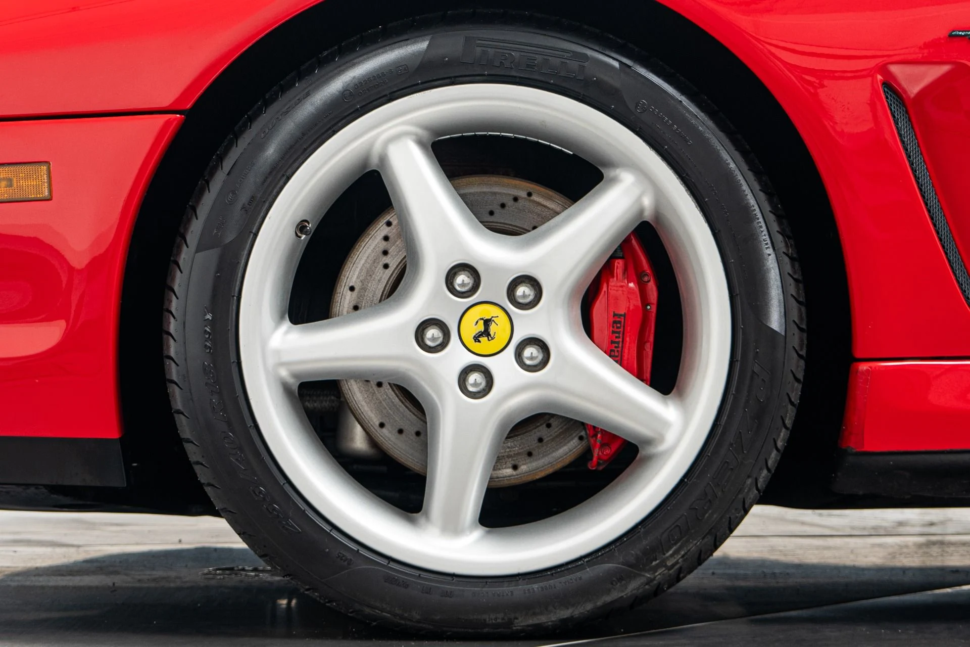 mph009_1702901295_Used_2001_Ferrari_550_Maranello_1777496716_c92534c19e