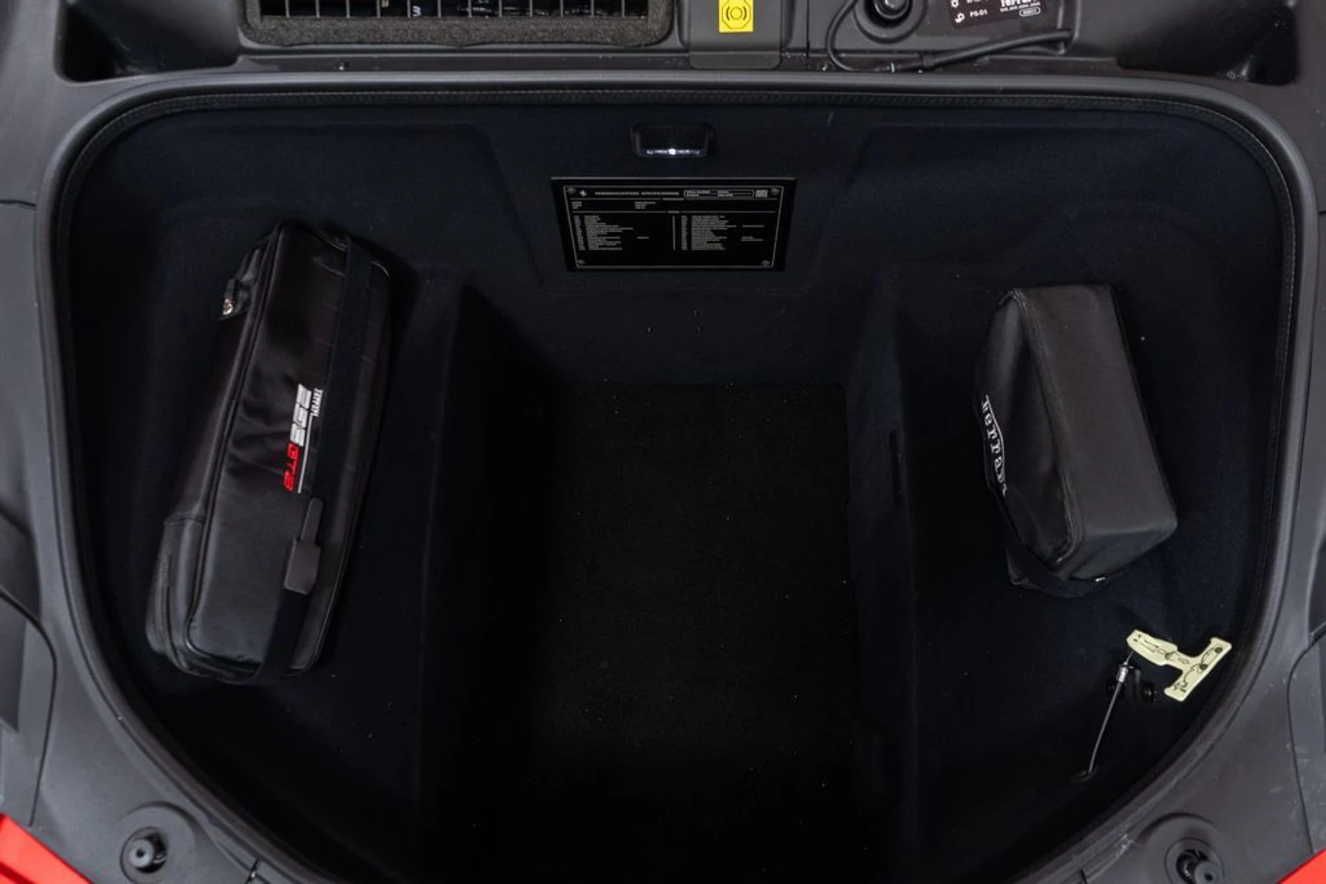 mph009_1706289277_0d31c881_5b40_435a_a616_7c2e65f698c6_fe873c1932