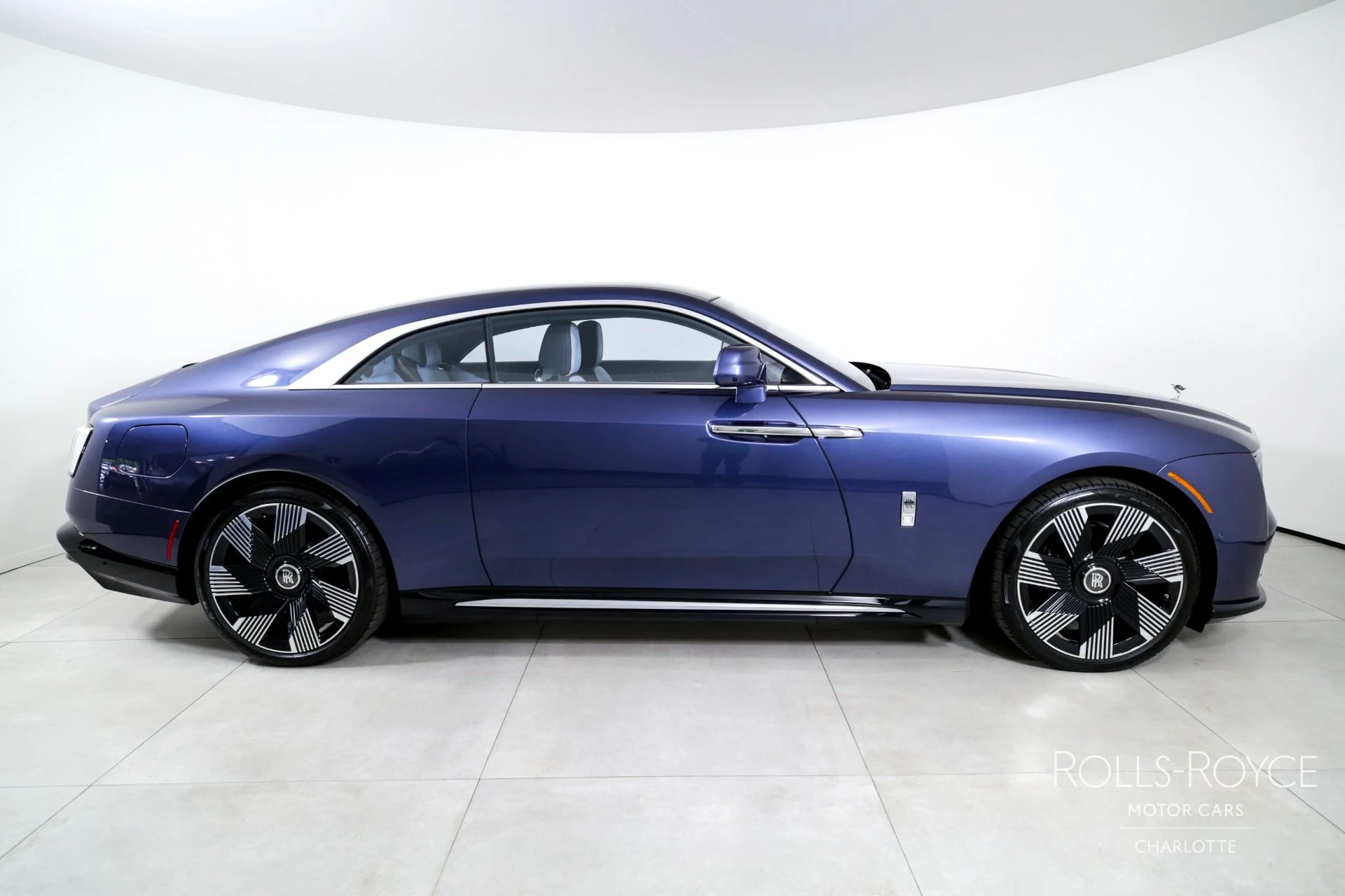 mph009_1750751947_Used_2024_Rolls_Royce_Spectre_1744991549_e009c3bce7