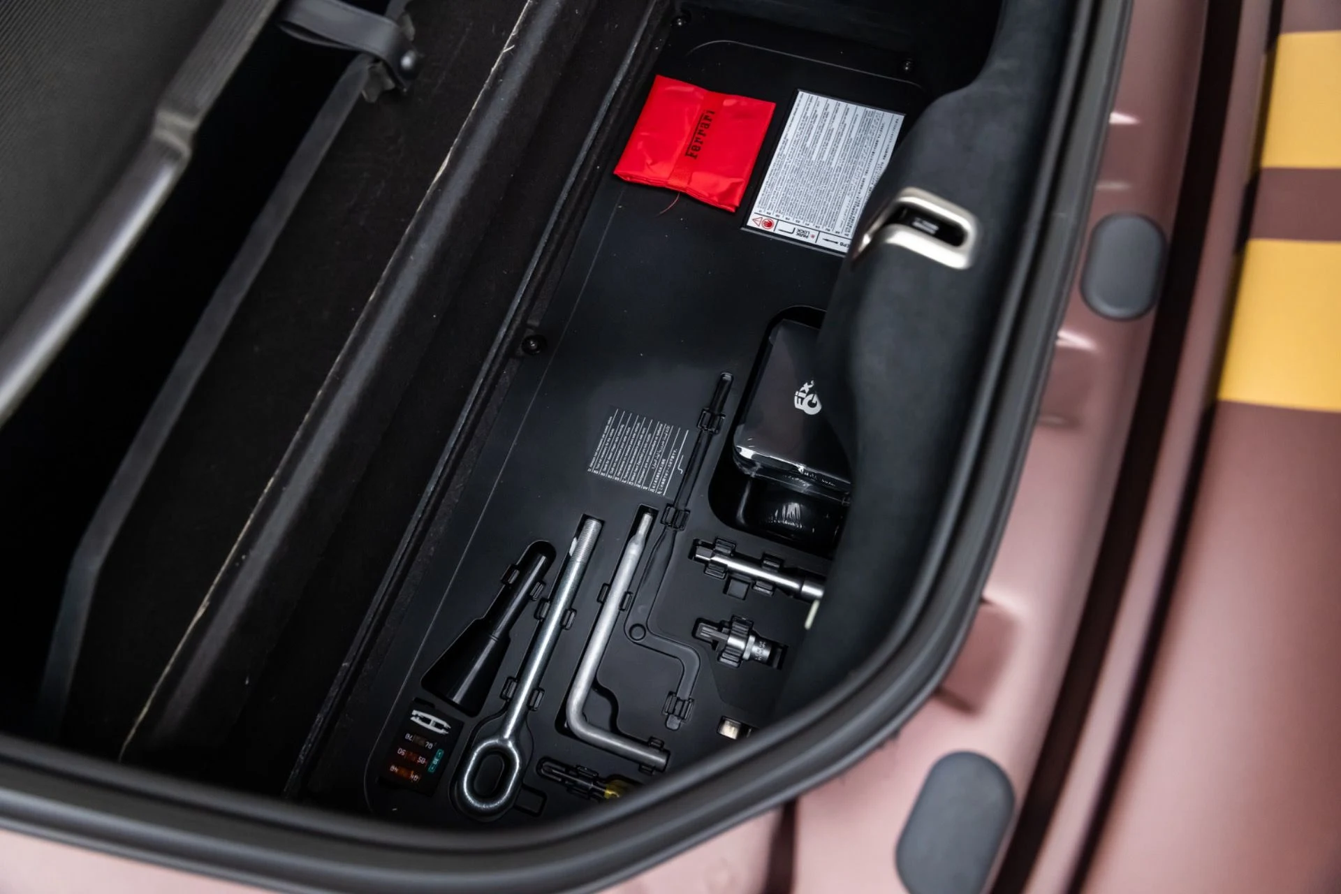 mph009_1753479478_13437_p10_l_db82300da1