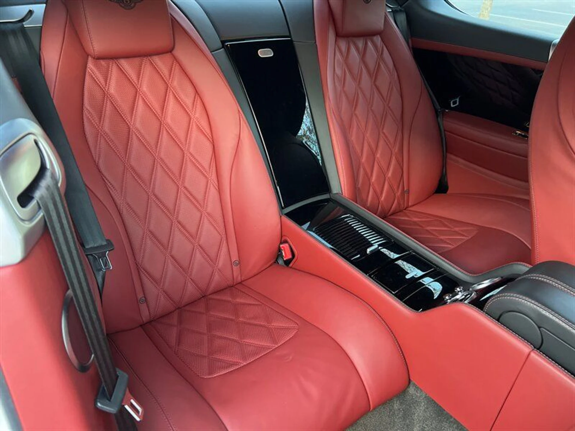 mph009_1754512133_8727c0410d_800_b7c8829ce5