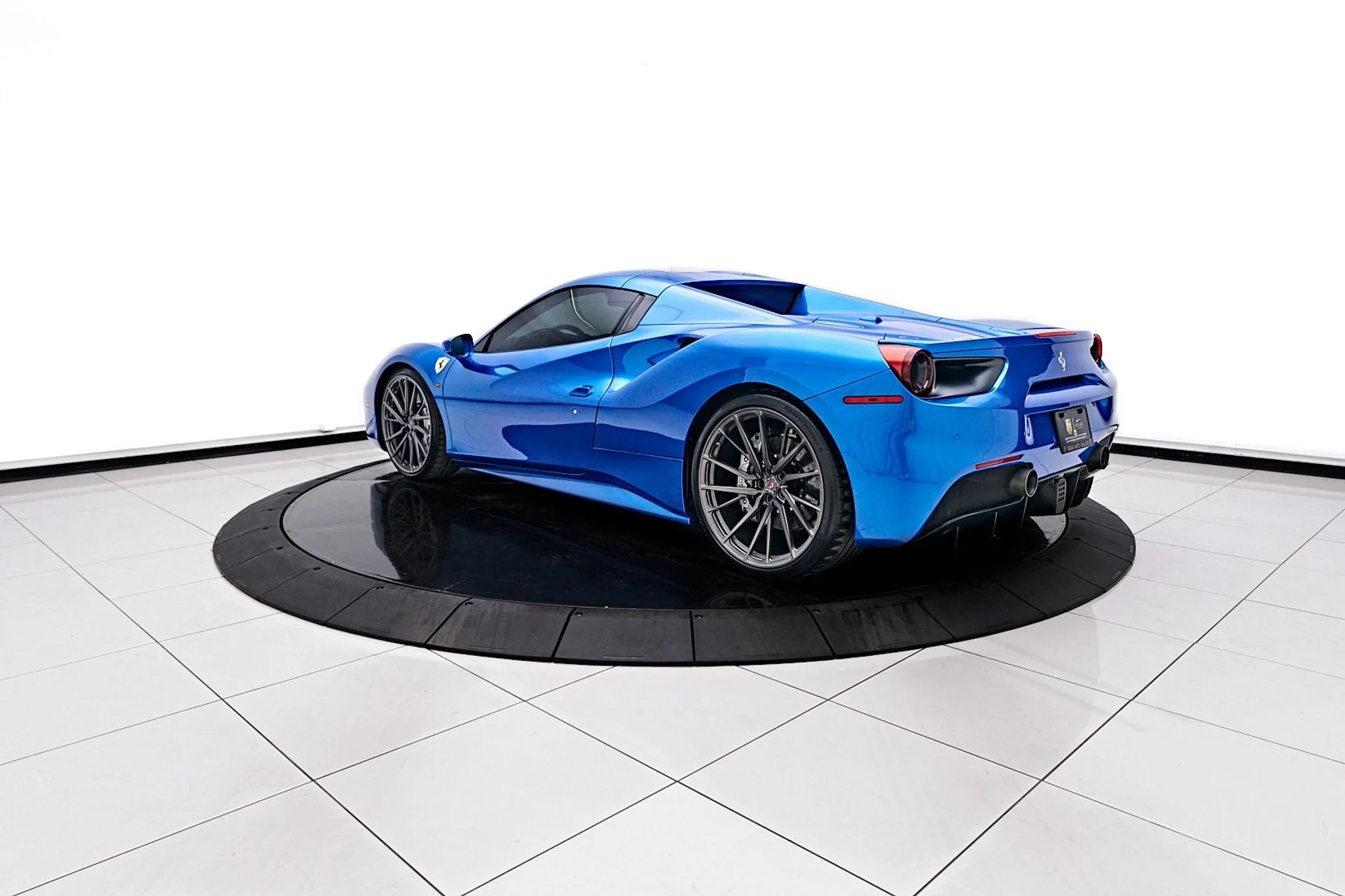 mph009_1763764570_Used_2016_Ferrari_488_Spider_Base_1736016908_69ba1ab61d
