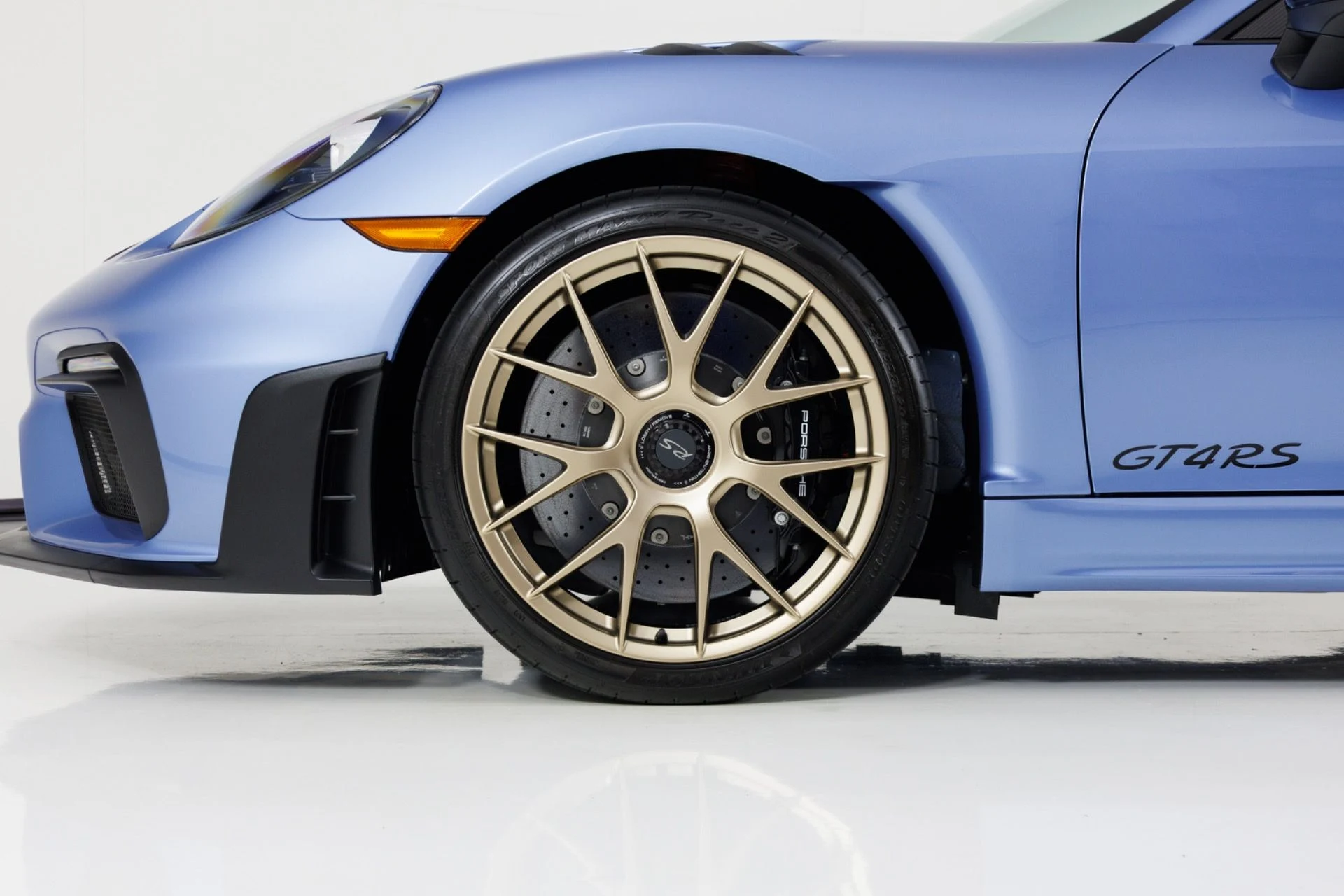 mph009_1766926716_Used_2023_Porsche_718_Cayman_GT_4_RS_1780679129_eda68d0c39