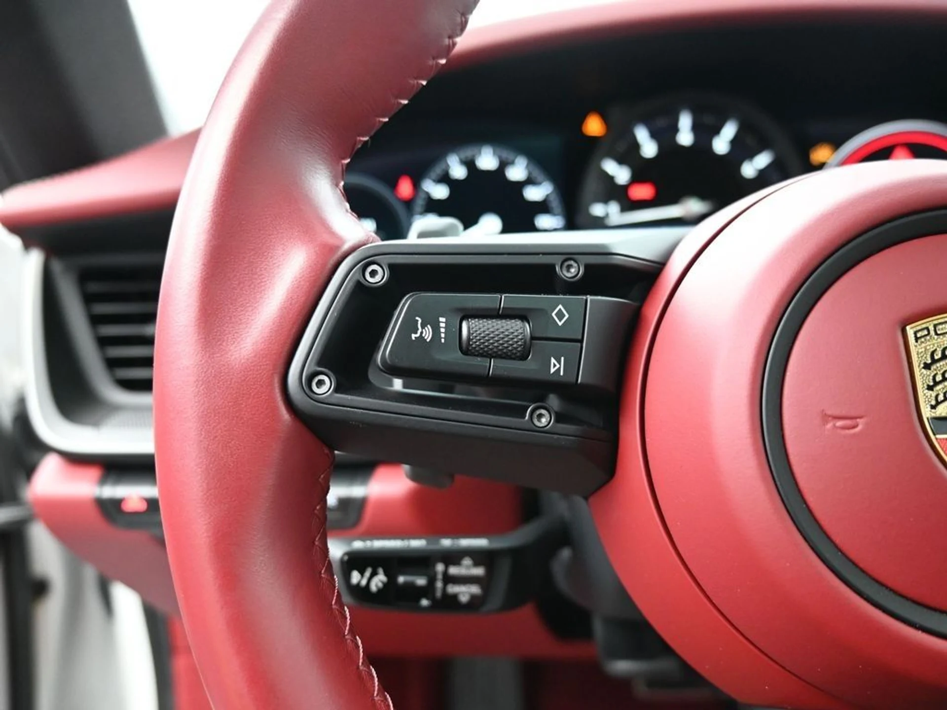 mph009_1767599025_a0d2d7d5e1beba379a129c82ed7187a1_925cbe4d7d