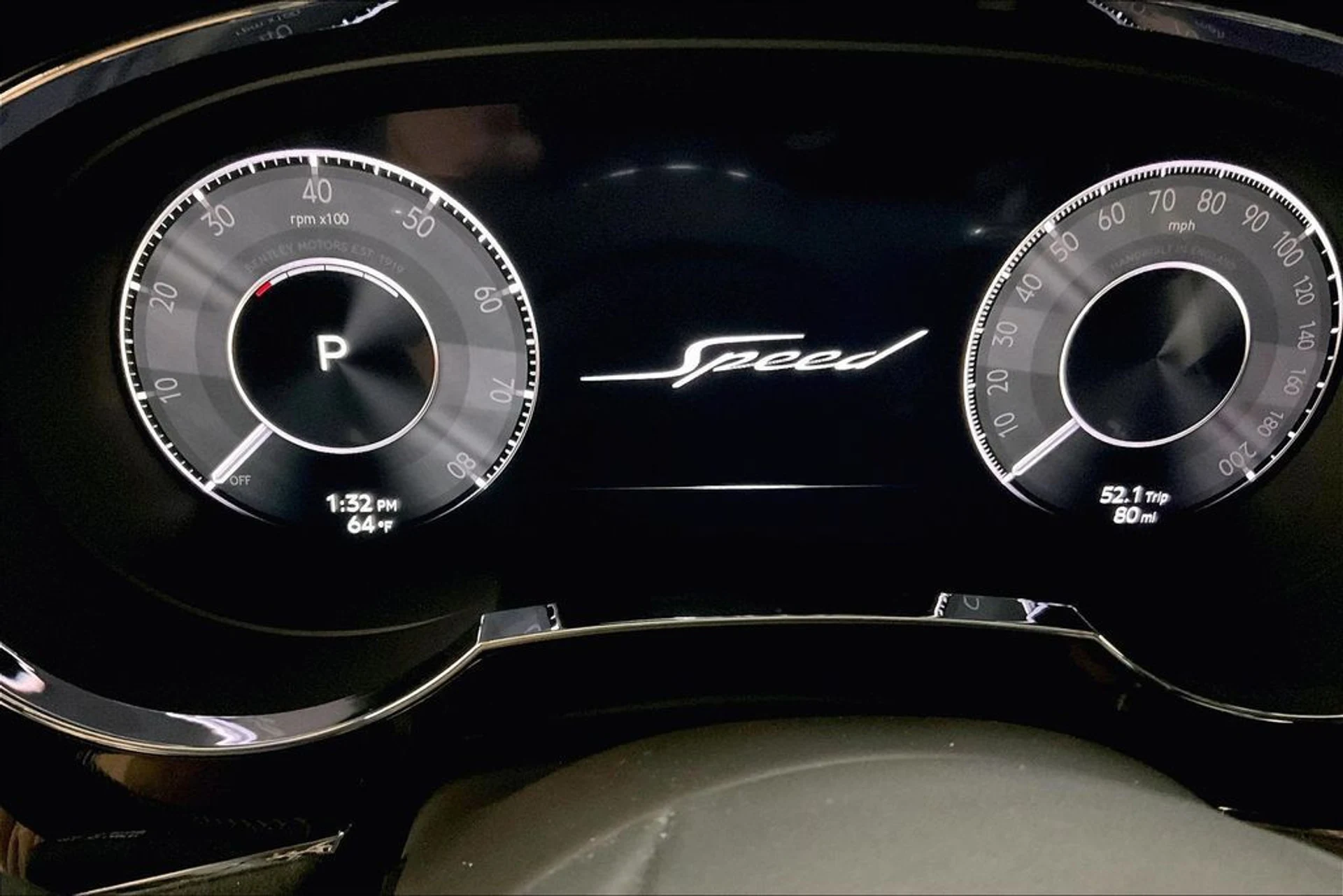 mph009_177640415_e6404873c37f686dfa8ba47767ccd40ex_cffebd0f74