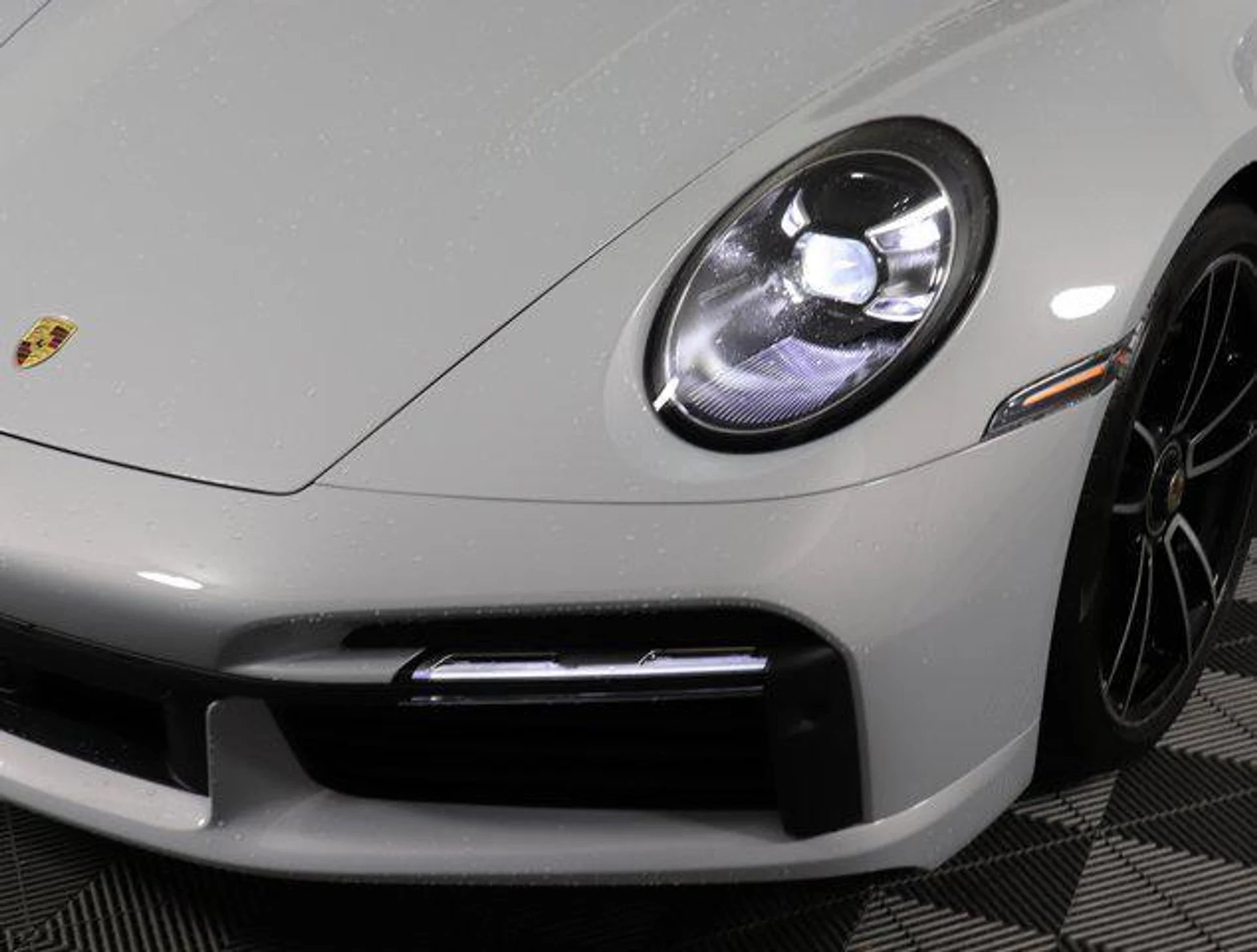 mph009_1778942609_05d_Z98a_Cj_Sy_Mqj_UE_Hbaor_Cde_Ug_2944650d3b