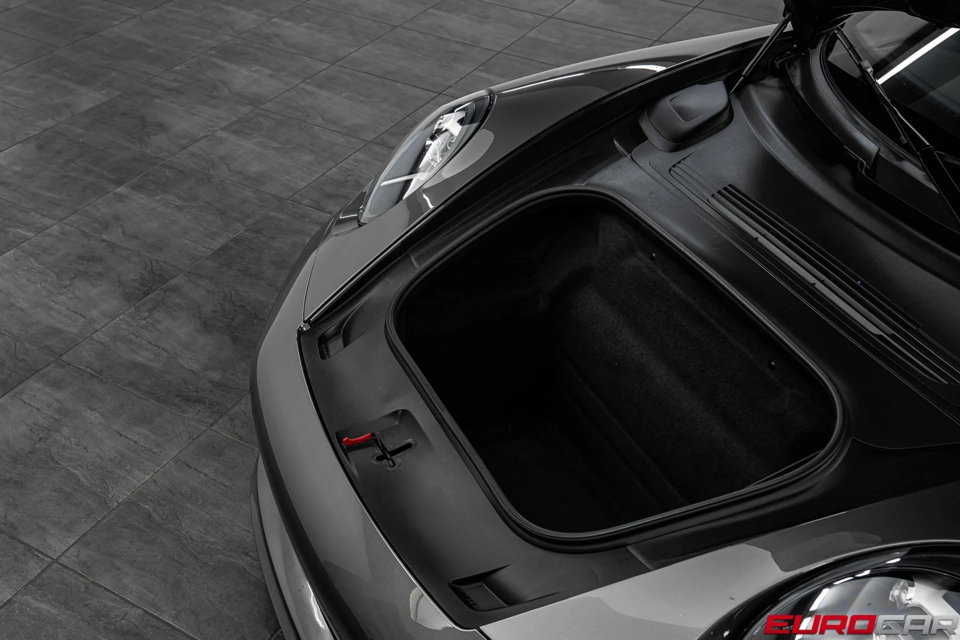 mph009_1782986115_00ad75bd_2c82_4b27_8f4e_8d850f3fbd6d_5997150b5d