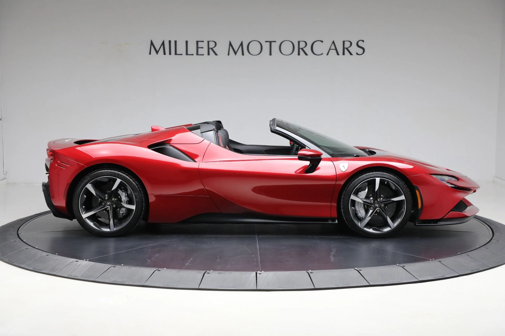 mph009_1791579414_Used_2024_Ferrari_SF_90_Spider_1737993518_0ce85bba3a