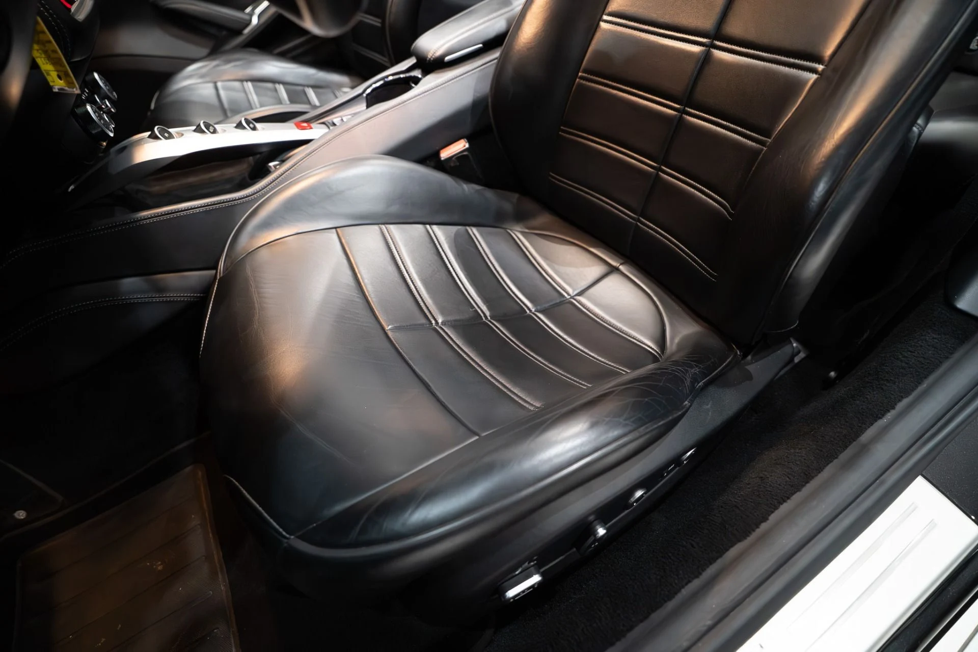 mph009_1792165469_13472_p10_l_9f55024ed3