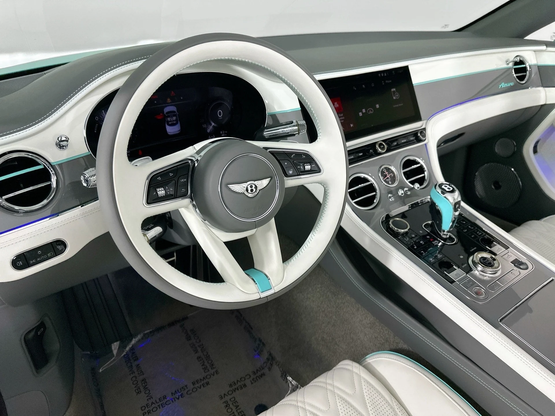 mph009_179566323_10_6f6d1c9ee0