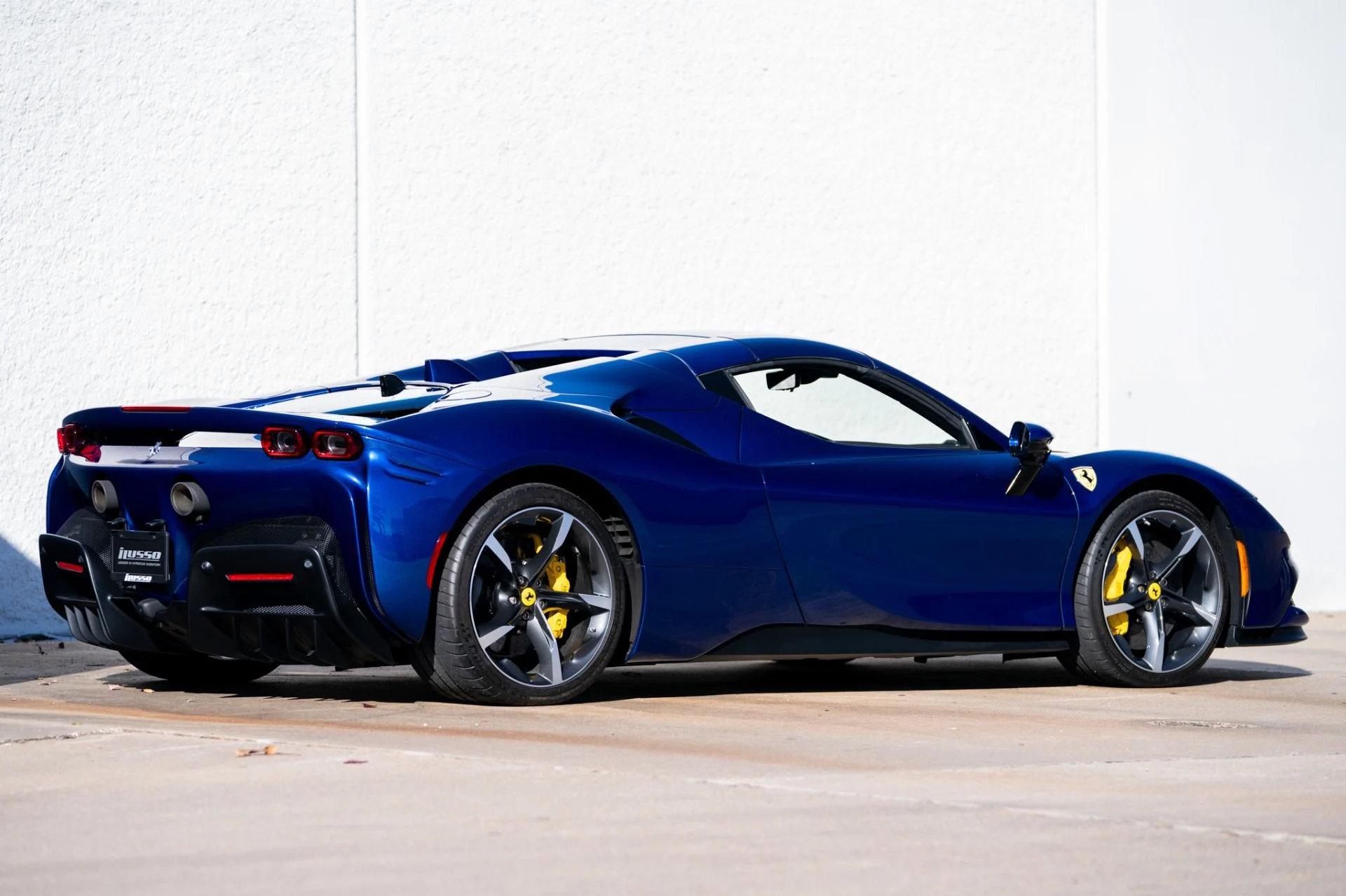 mph009_1795883911_Used_2025_Ferrari_SF_90_Spider_1768411390_1bdc118cc6