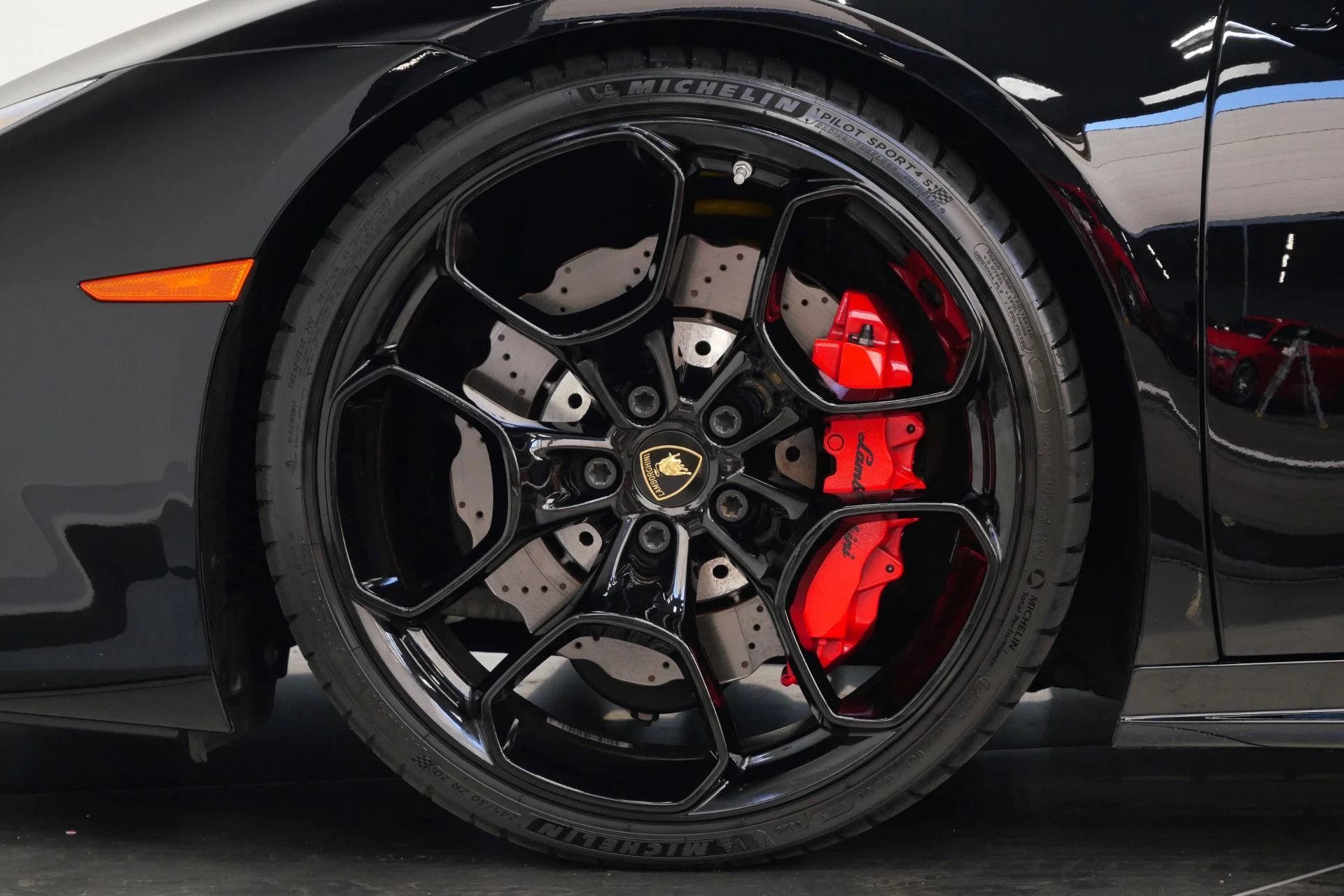mph009_1796216186_Used_2019_Lamborghini_Huracan_LP_580_2_Q_Citura_Interior_Giano_Wheels_571_HP_V10_1786034650_d082c2676a