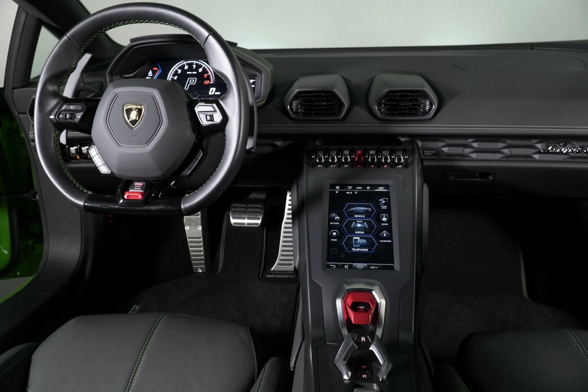 mph009_179686365_Used_2022_Lamborghini_Huracan_EVO_1774468302_ca4fe78b73