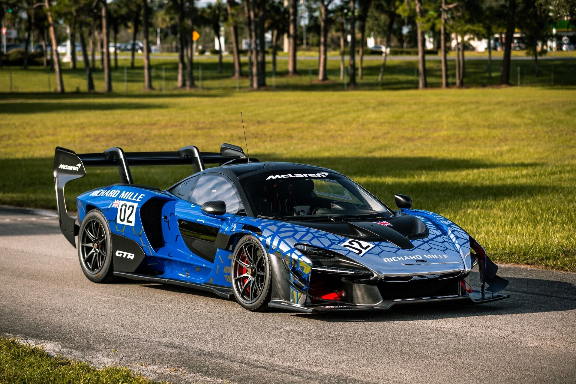 mph009_1800200418_Used_2020_Mc_Laren_Senna_GTR_ed69718a63