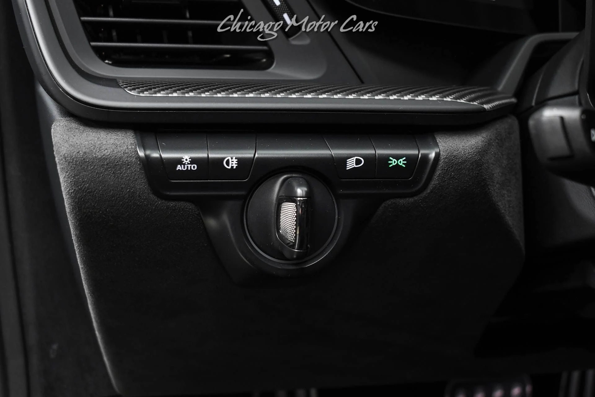 mph009_1803444088_13216_p10_l_68abe86f7d