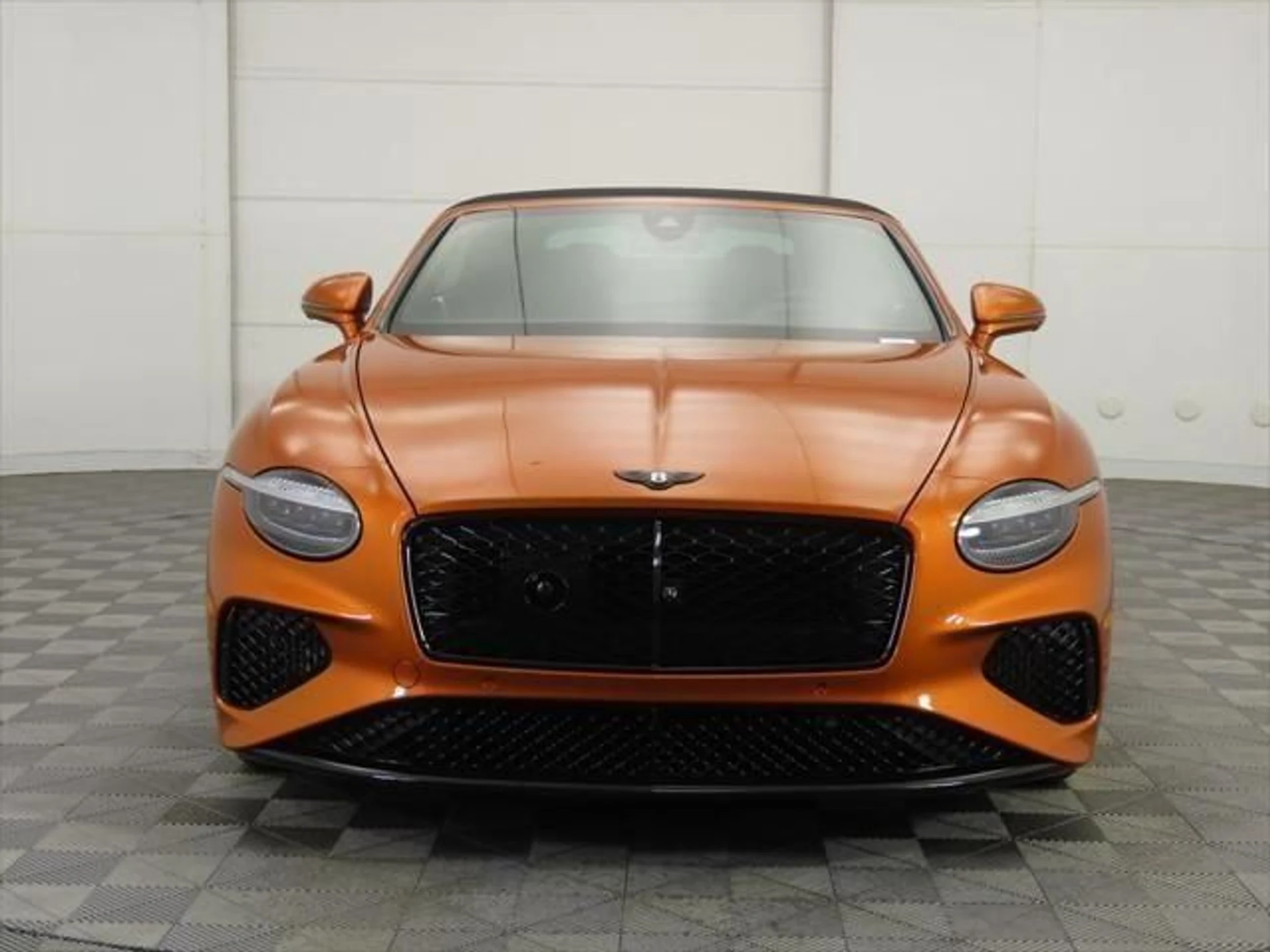 mph009_1805017530_new_2025_bentley_continental_gtblackeditionconvertible_8119_22910187_10_640_e4b4b730de