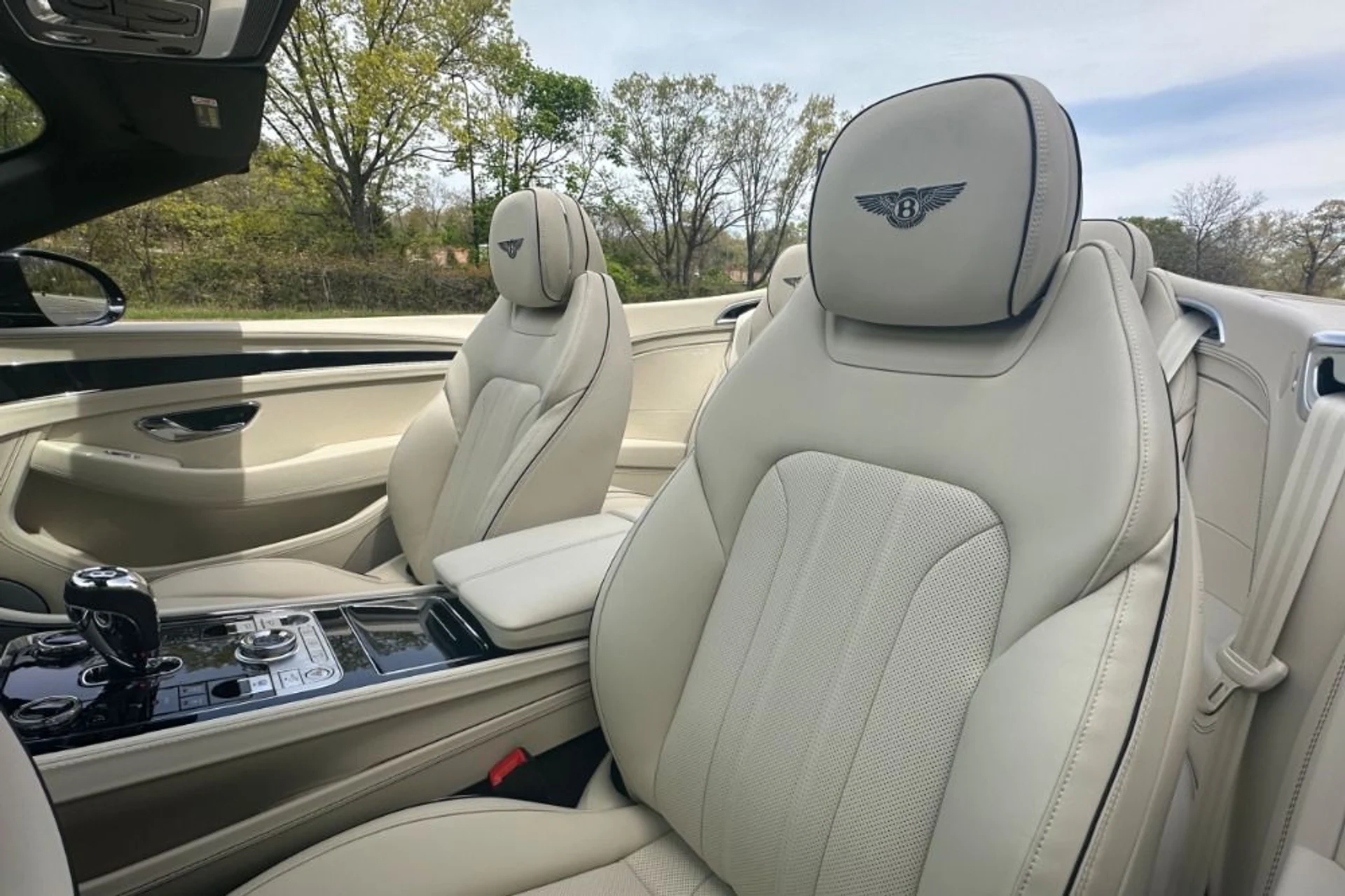 mph009_1811926142_New_2026_Bentley_Continental_GT_1777983535_17391bc743
