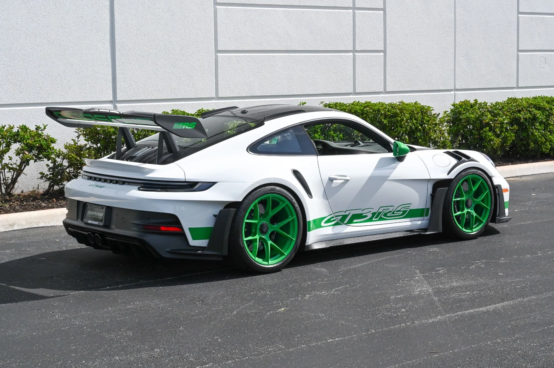 mph009_1813020918_Used_2024_Porsche_911_GT_3_RS_1730405979_c4c091081e