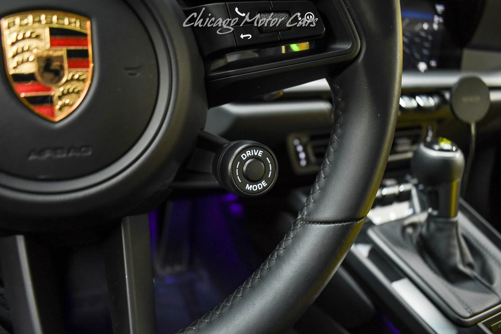 mph009_1818622691_13002_p10_l_f5013147d1