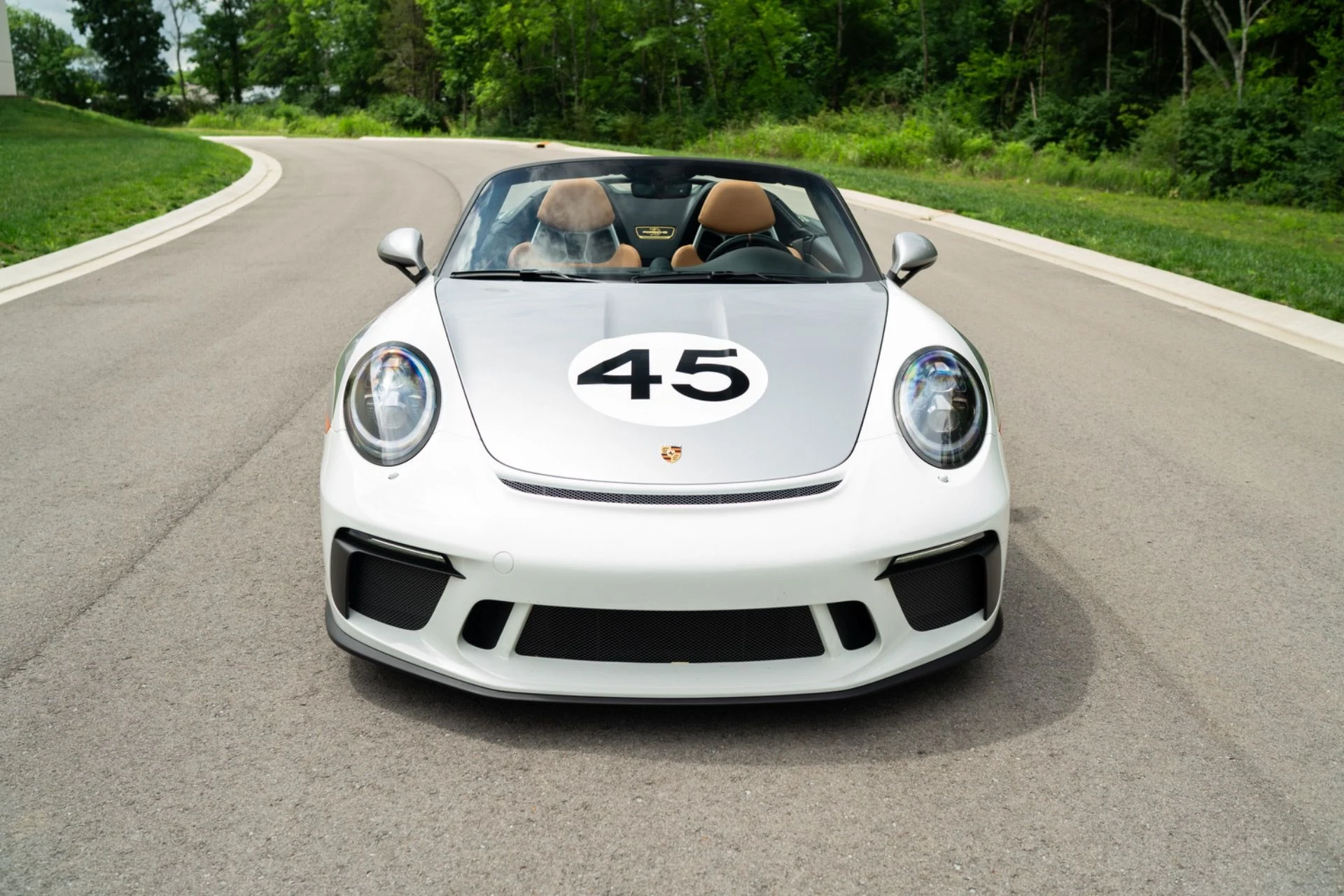 mph009_1821655396_Used_2019_Porsche_911_Speedster_1781559721_3d310f8150