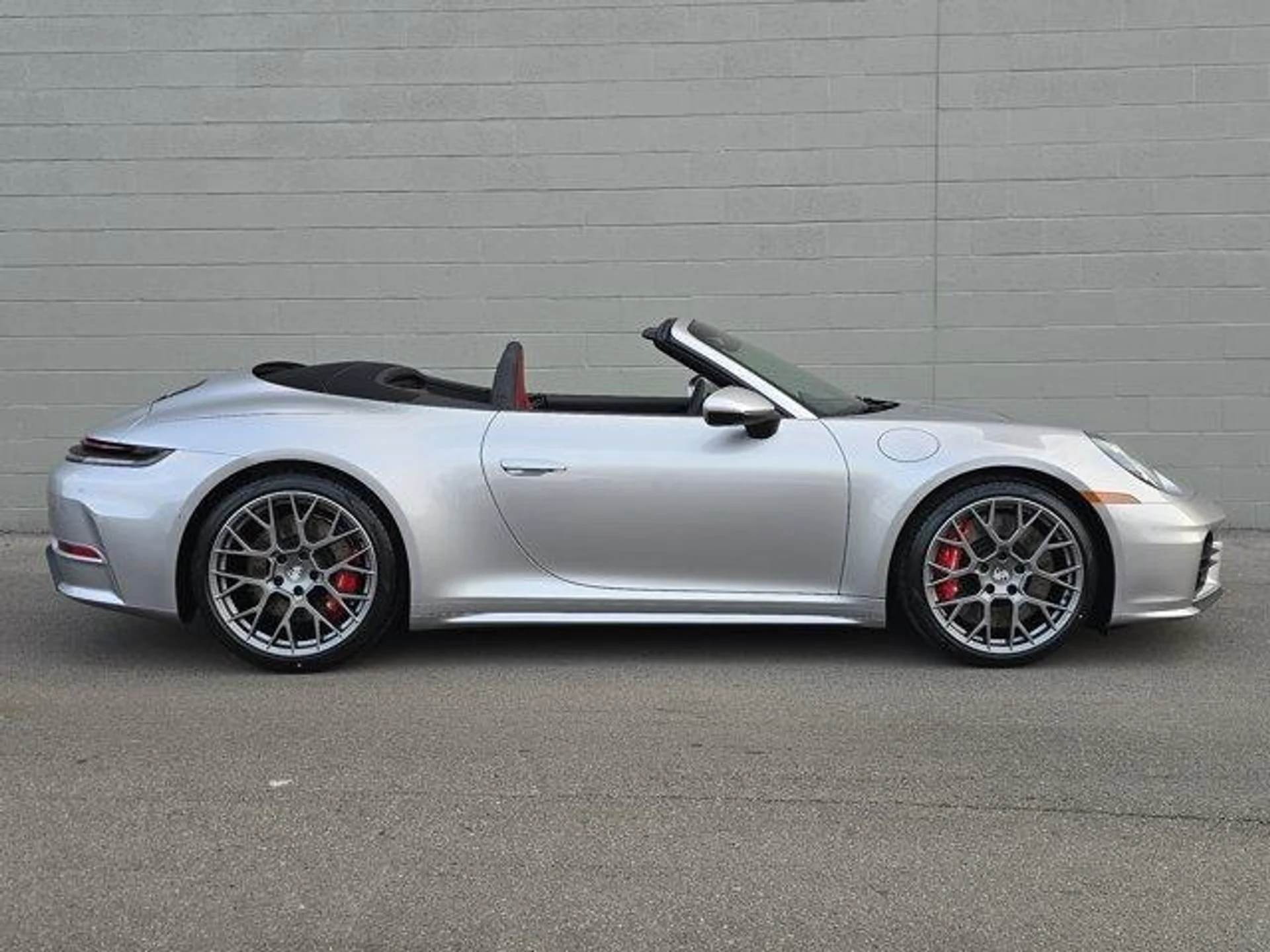 mph009_1832687955_OXTTP_Ce_L3sewa_Eq_GA_44_K0_UGQ_Nw4_2b8e1aa13d